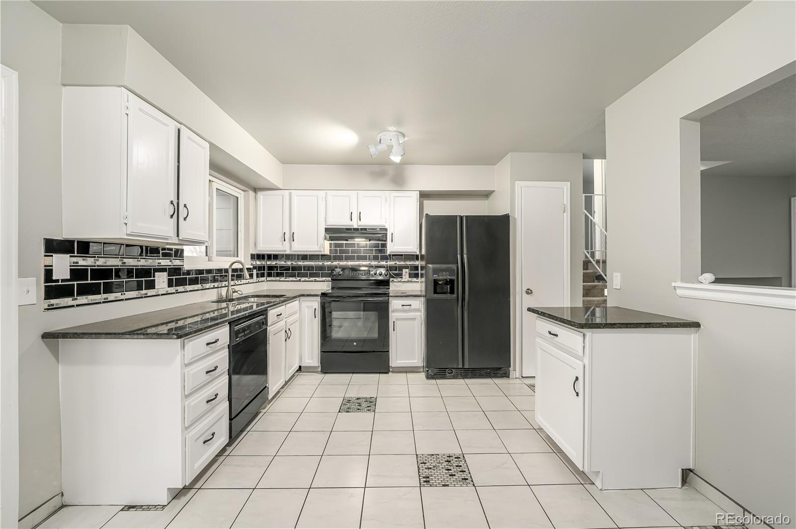 MLS Image #3 for 2129 s idalia street,aurora, Colorado
