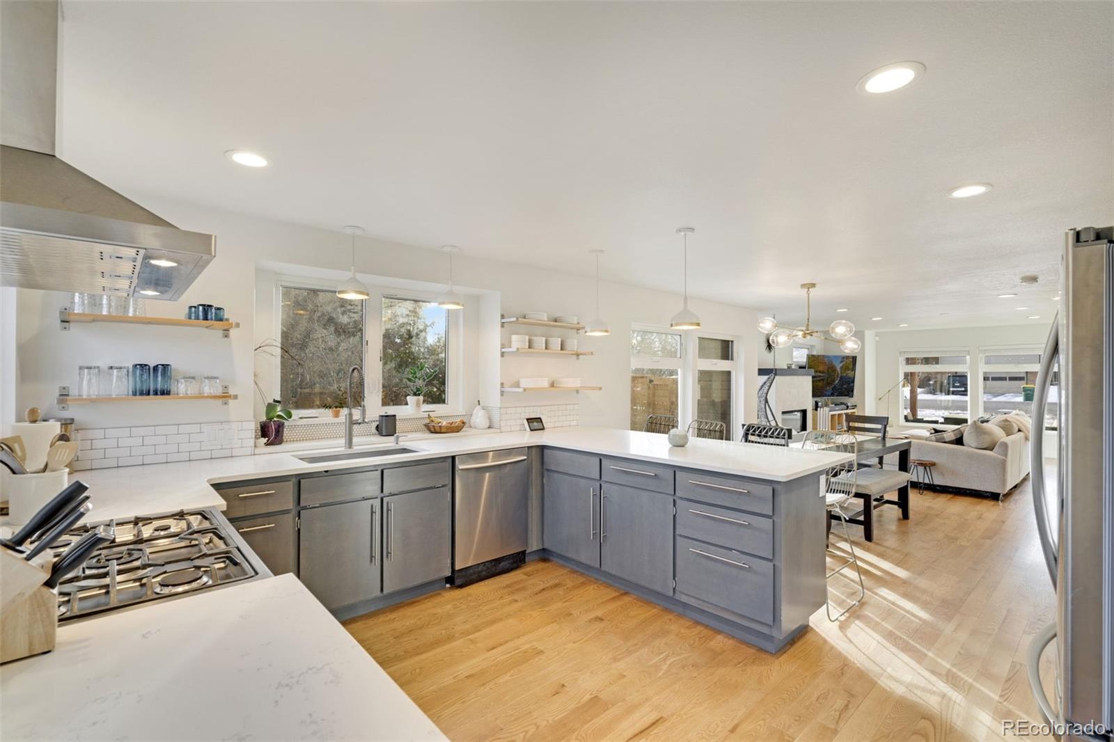 MLS Image #12 for 620  locust street,fort collins, Colorado