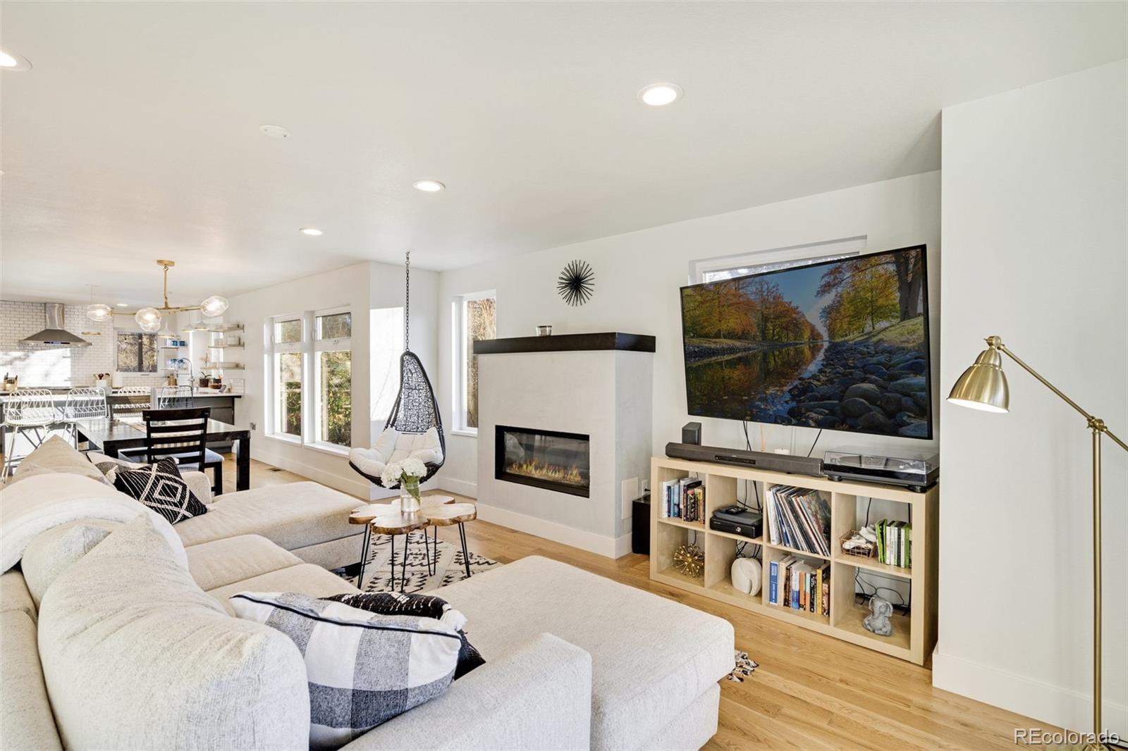 MLS Image #6 for 620  locust street,fort collins, Colorado