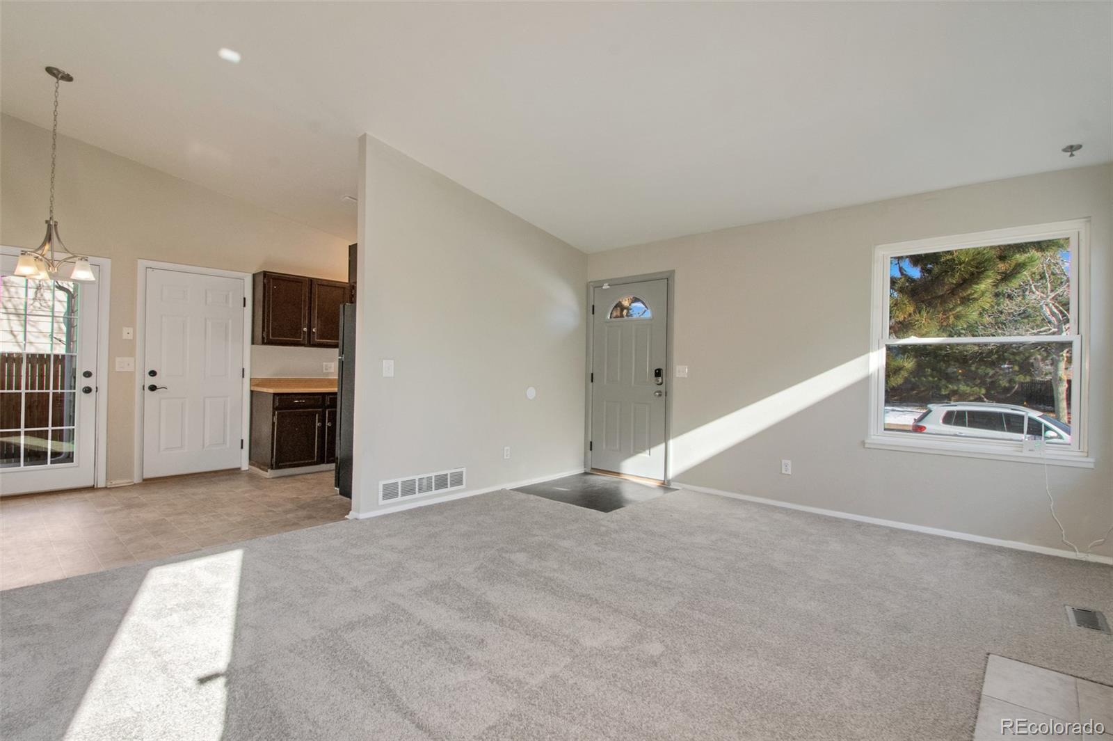 MLS Image #5 for 4845 s pitkin way,aurora, Colorado
