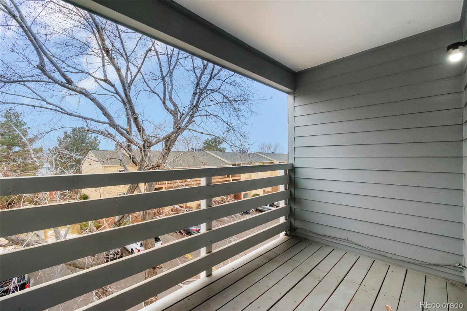 MLS Image #4 for 3141 s tamarac drive,denver, Colorado