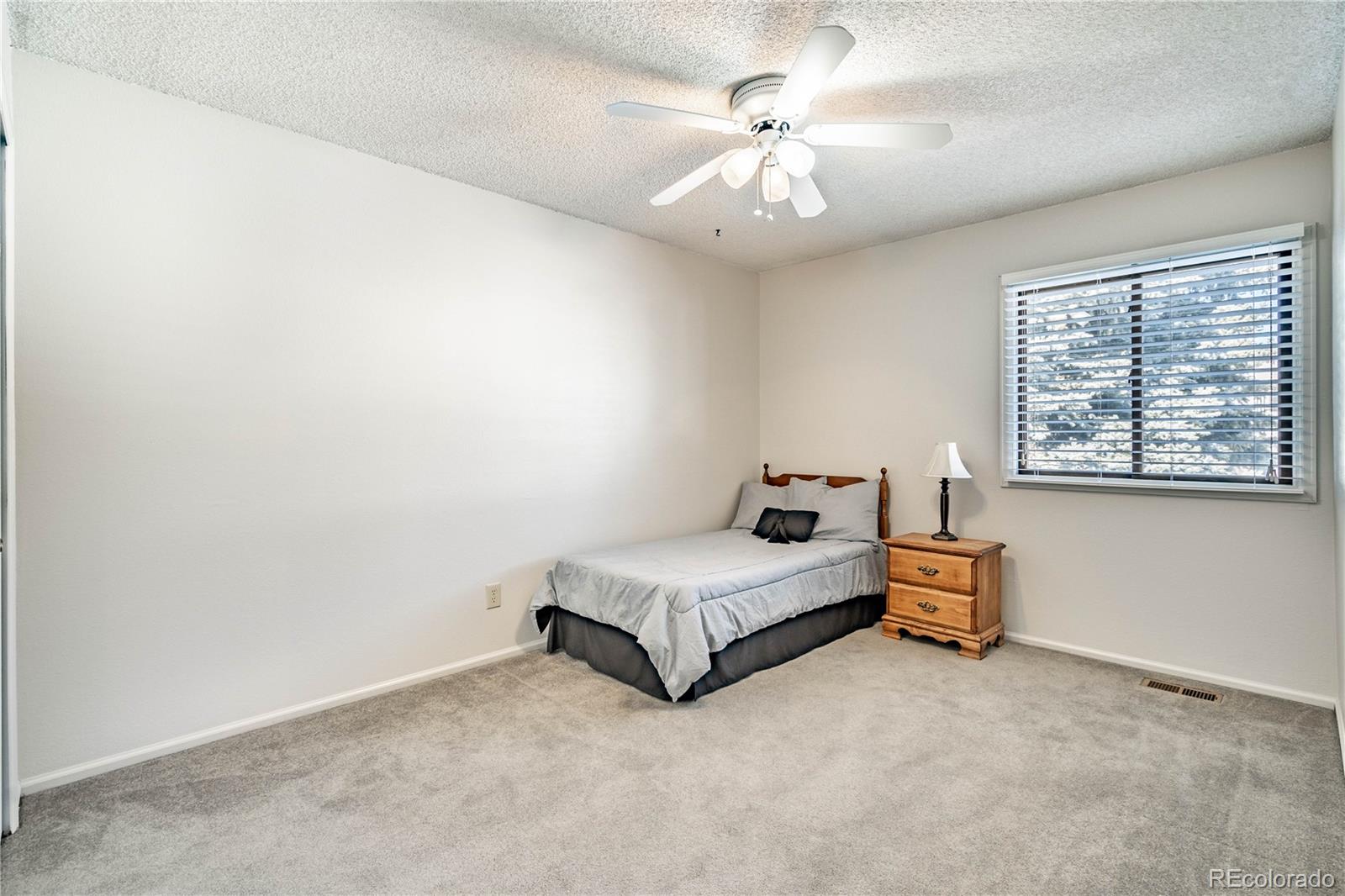 MLS Image #13 for 11154 e ohio place,aurora, Colorado