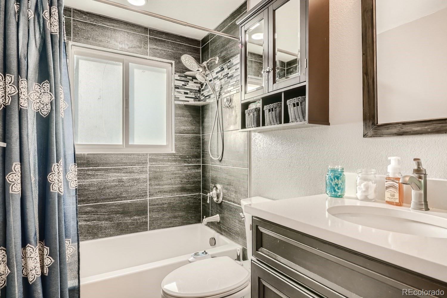 MLS Image #14 for 11927  lavania way,northglenn, Colorado