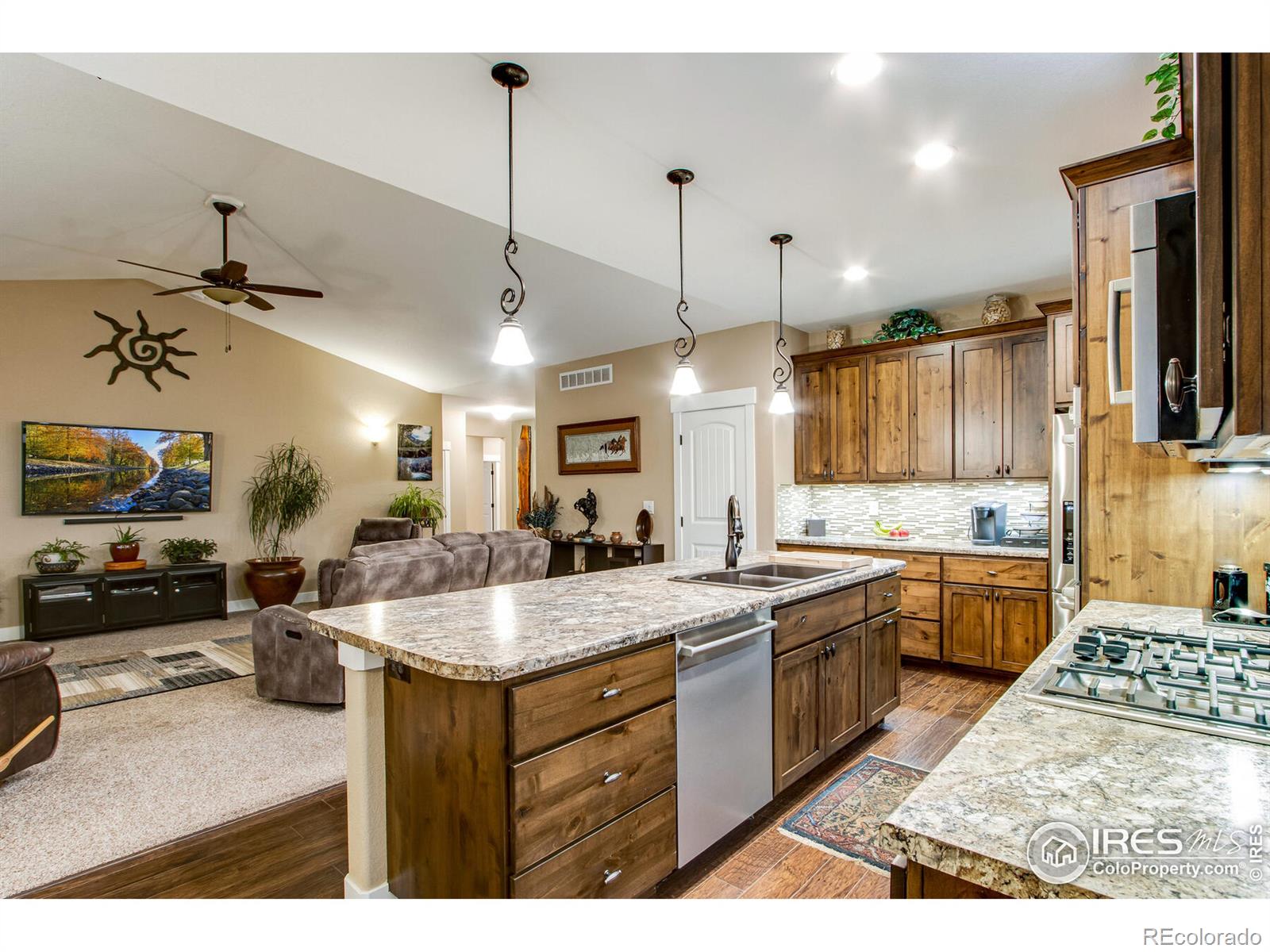 MLS Image #21 for 3826  nations way,berthoud, Colorado