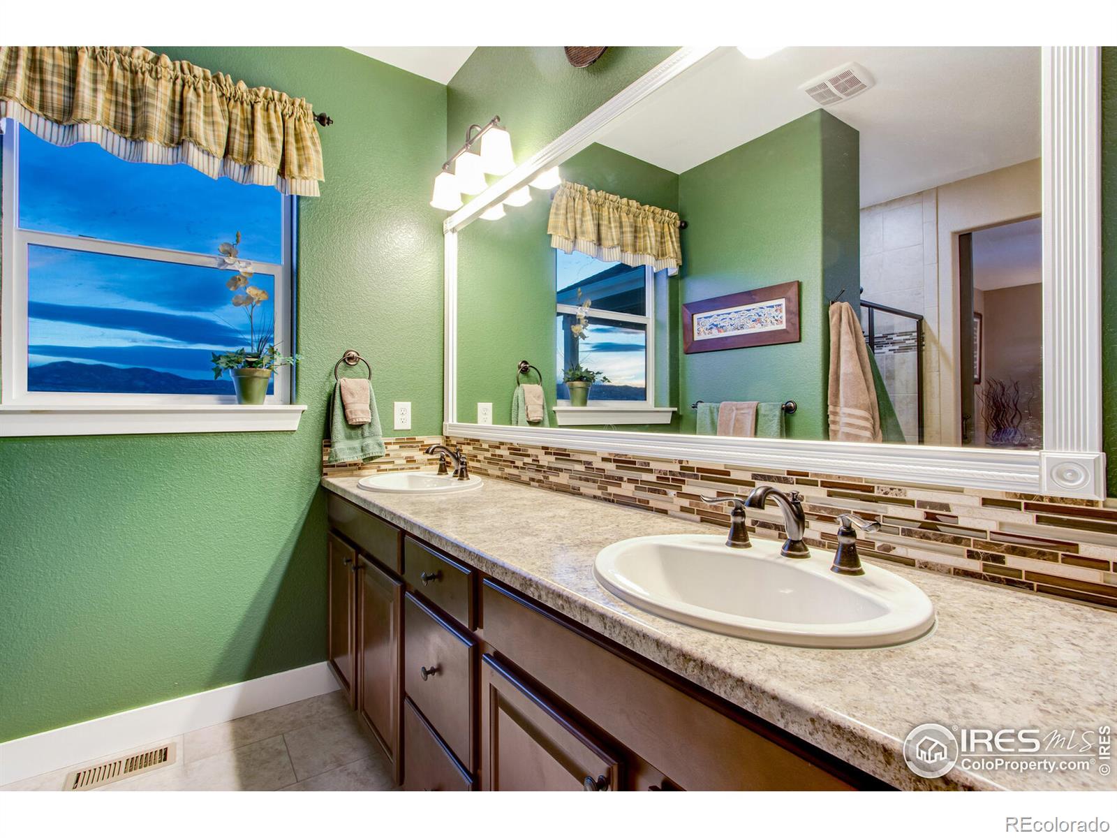 MLS Image #30 for 3826  nations way,berthoud, Colorado