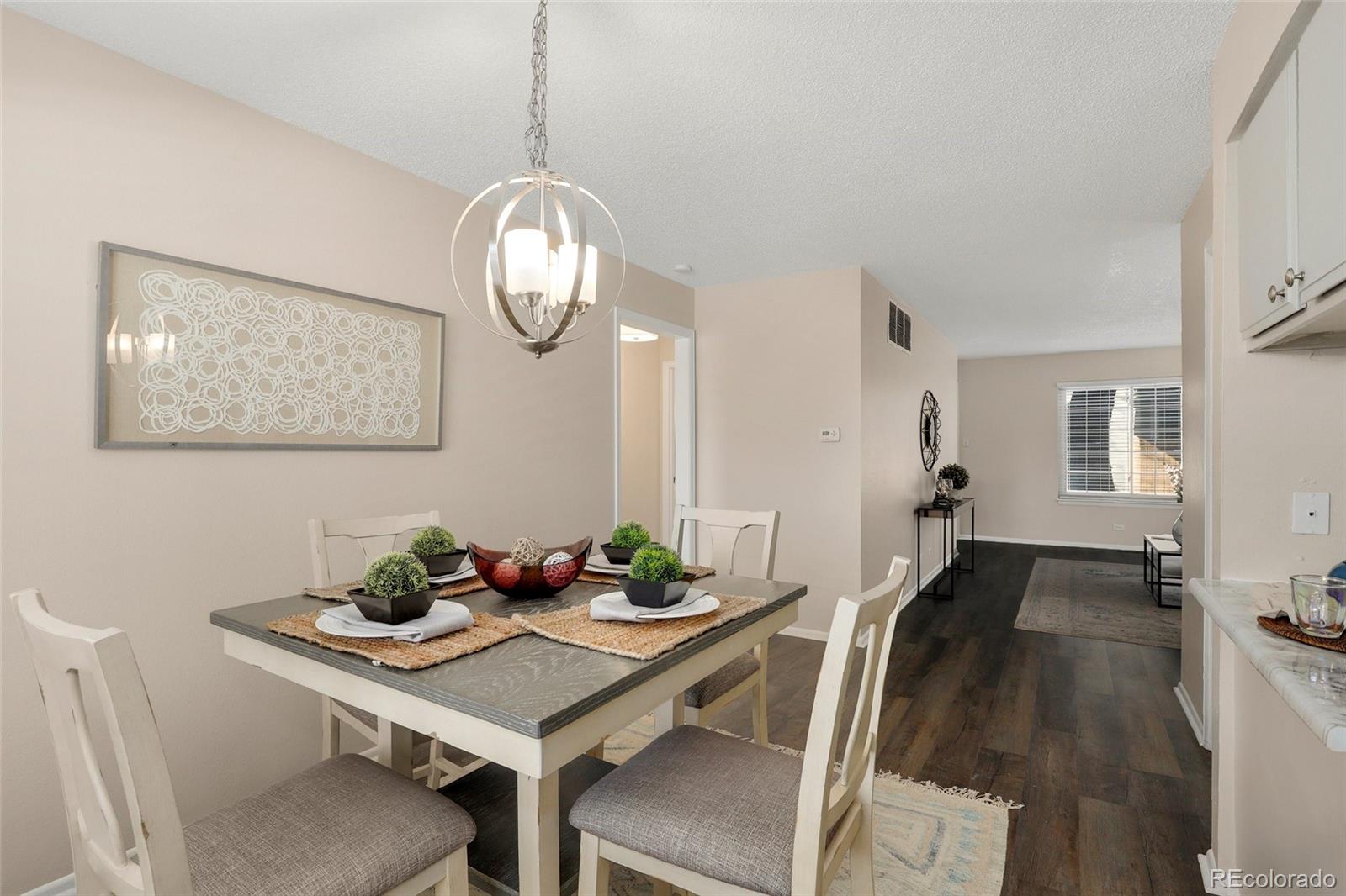 MLS Image #11 for 2301 e fremont avenue,centennial, Colorado