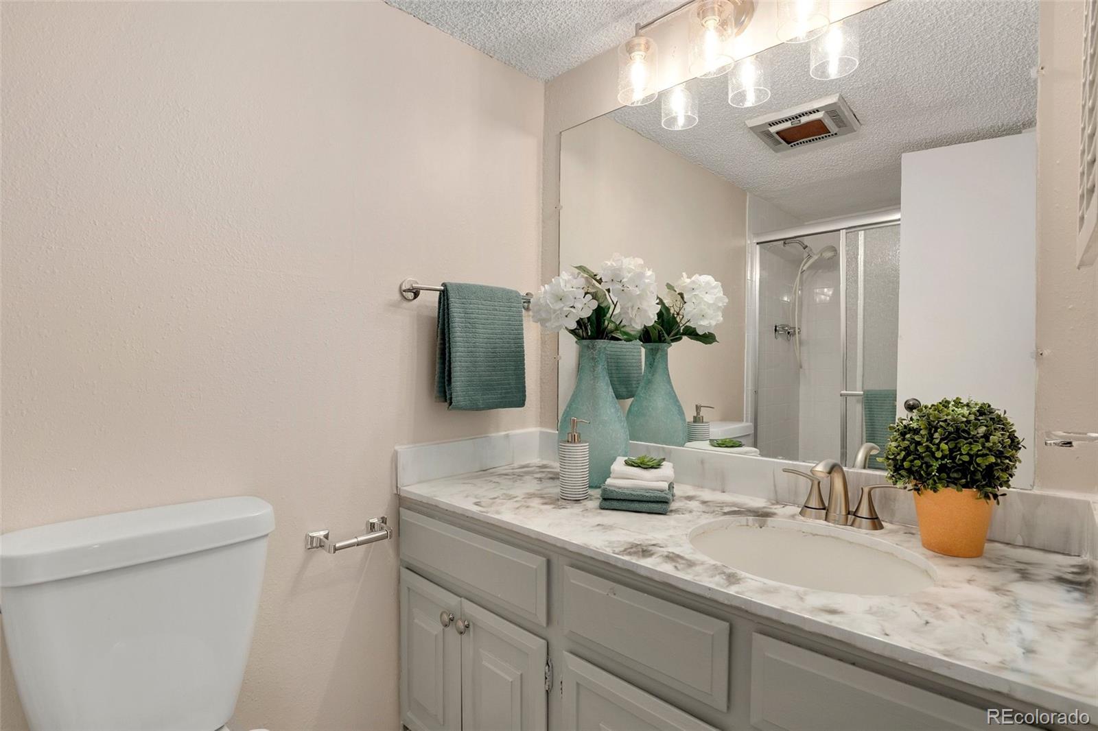 MLS Image #17 for 2301 e fremont avenue,centennial, Colorado