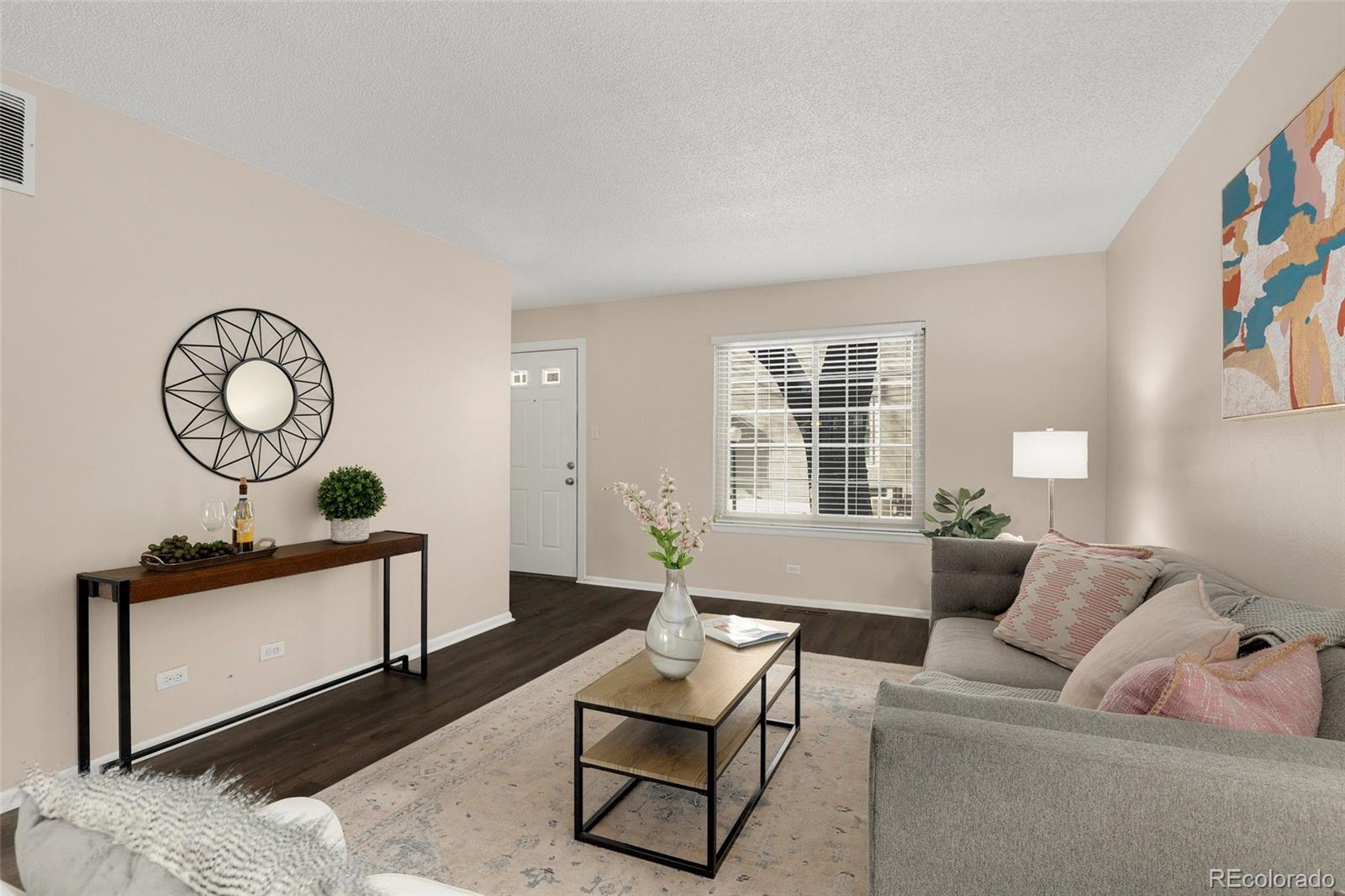MLS Image #5 for 2301 e fremont avenue,centennial, Colorado