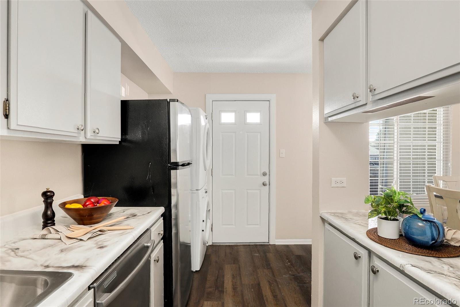 MLS Image #9 for 2301 e fremont avenue,centennial, Colorado