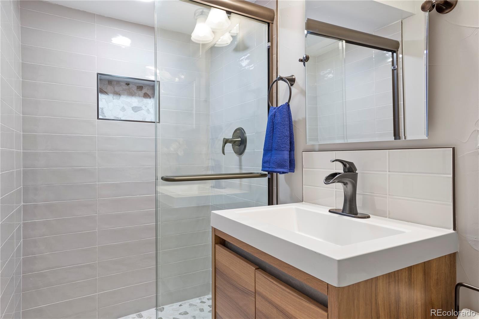 MLS Image #21 for 5301 e 23rd avenue,denver, Colorado