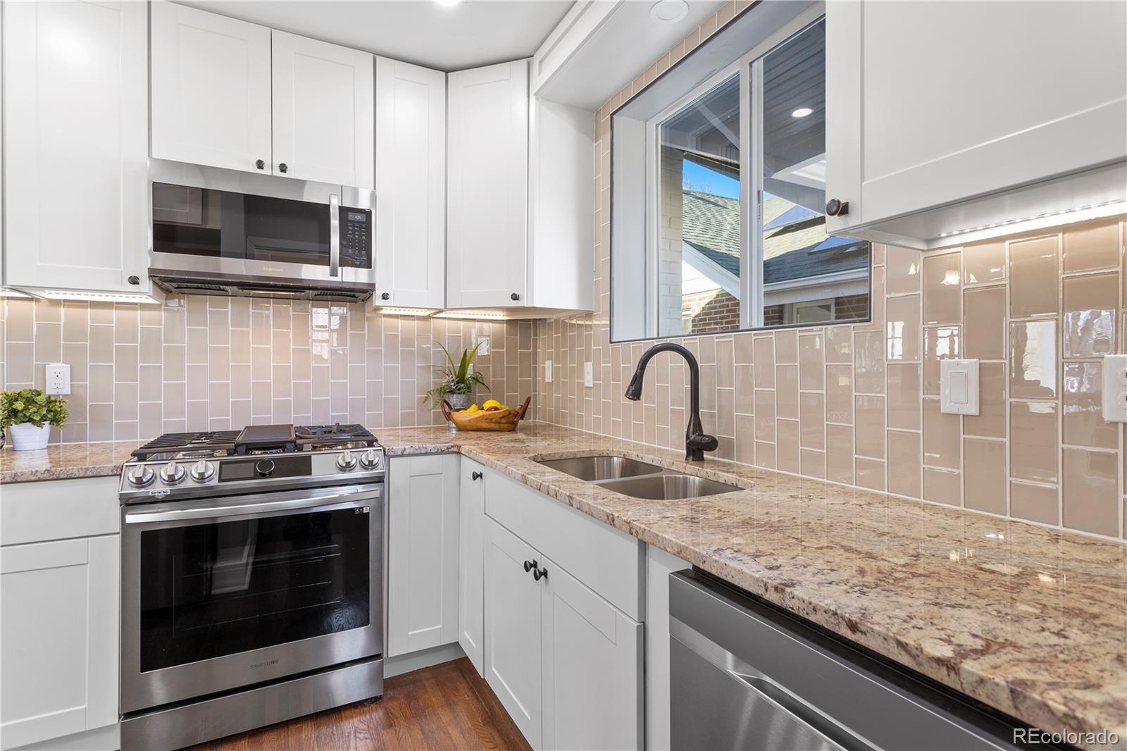 MLS Image #6 for 5301 e 23rd avenue,denver, Colorado