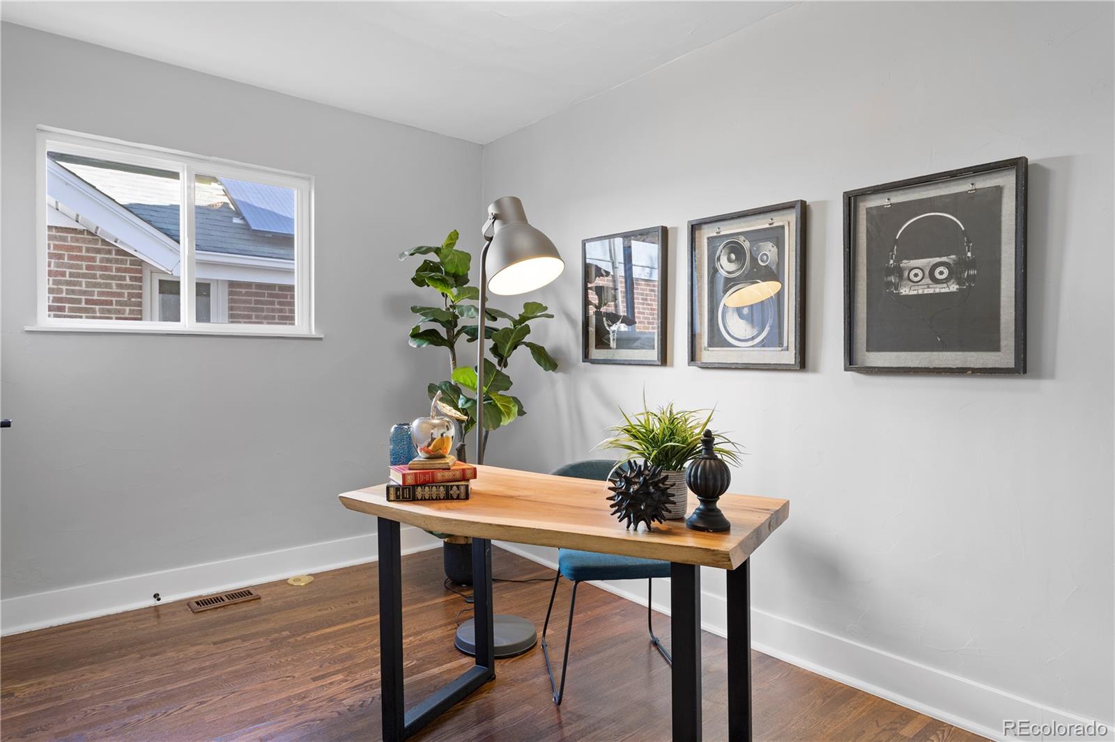 MLS Image #9 for 5301 e 23rd avenue,denver, Colorado