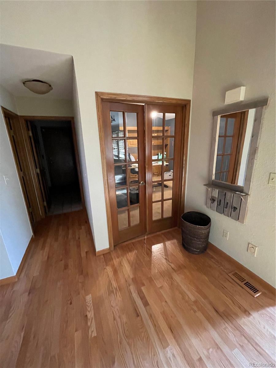 MLS Image #13 for 9065 e colorado circle,denver, Colorado