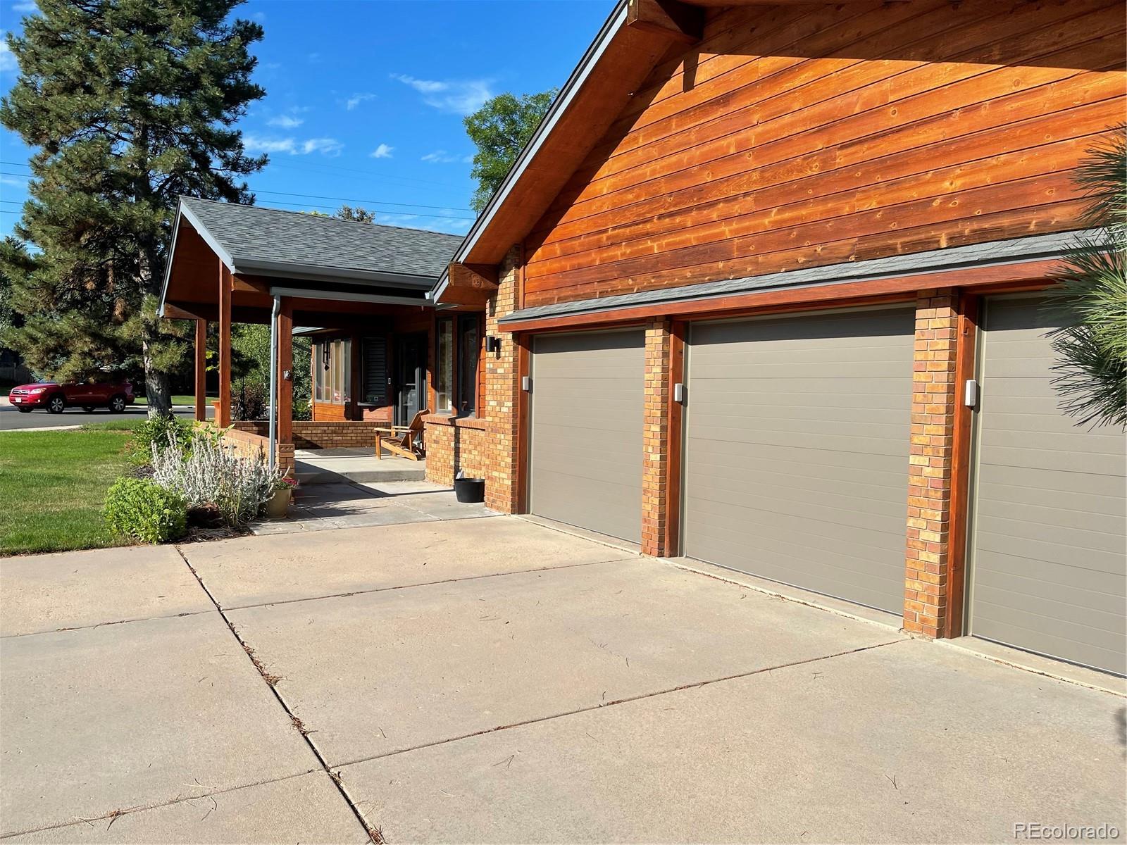 MLS Image #2 for 9065 e colorado circle,denver, Colorado