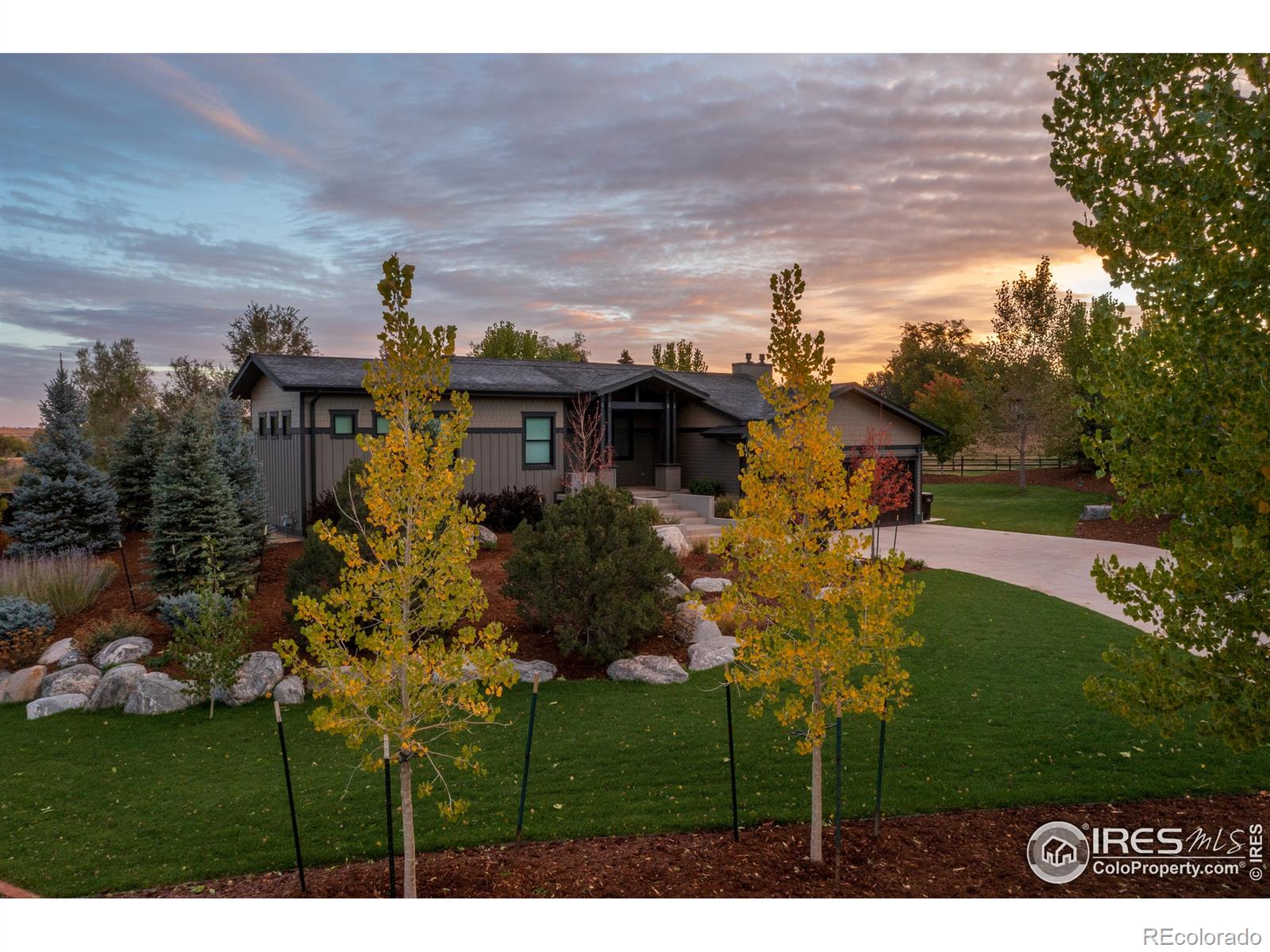 MLS Image #2 for 8021  fox ridge court,boulder, Colorado