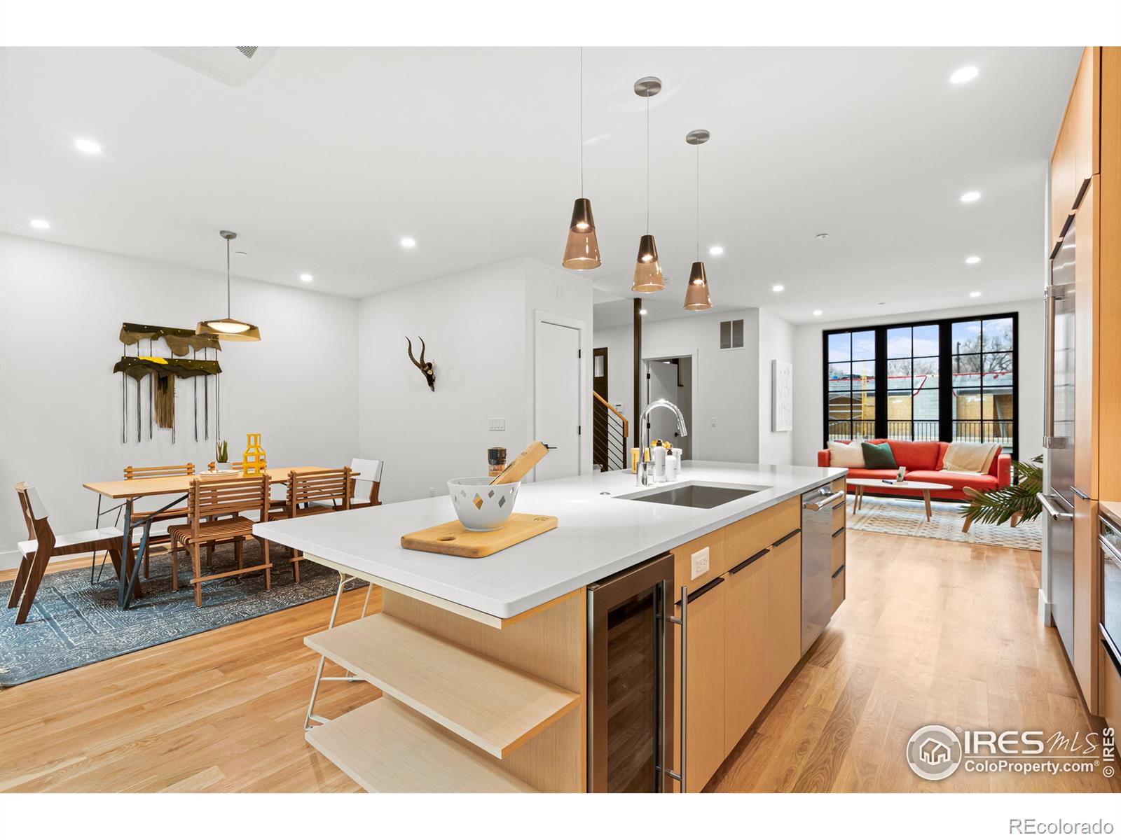 MLS Image #11 for 2116  pearl street,boulder, Colorado