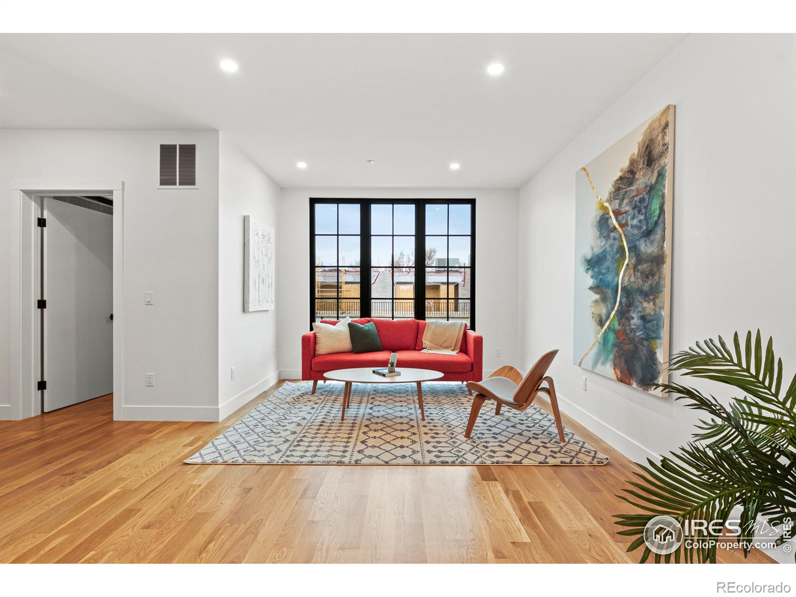 MLS Image #15 for 2116  pearl street,boulder, Colorado