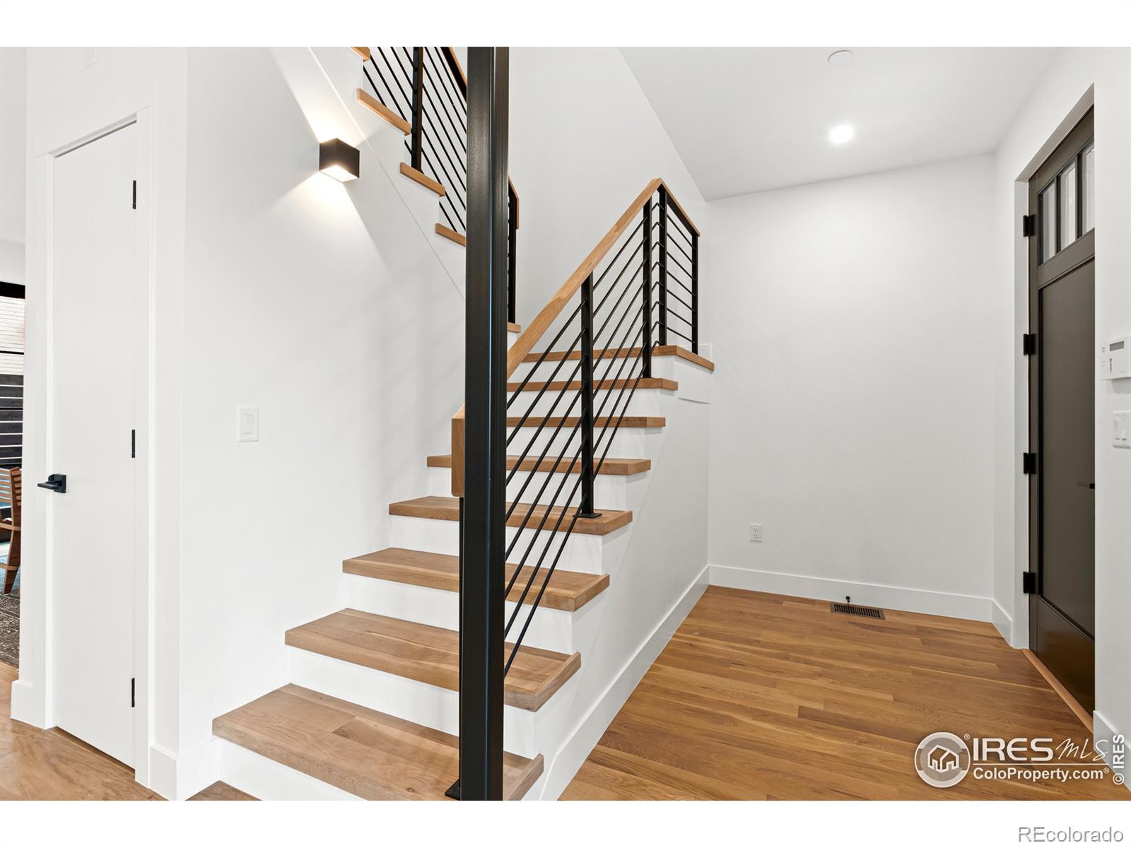 MLS Image #16 for 2116  pearl street,boulder, Colorado