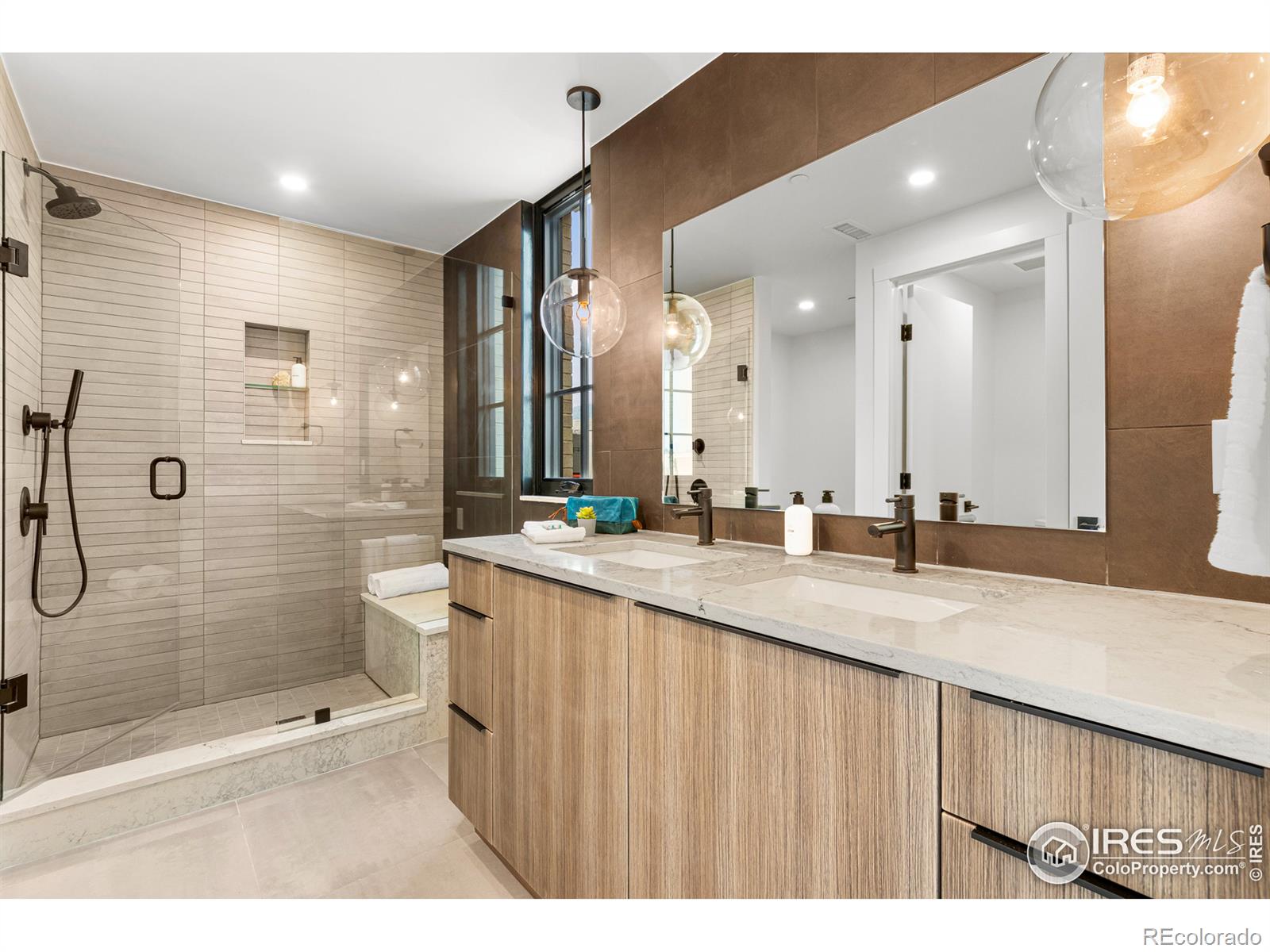 MLS Image #19 for 2116  pearl street,boulder, Colorado