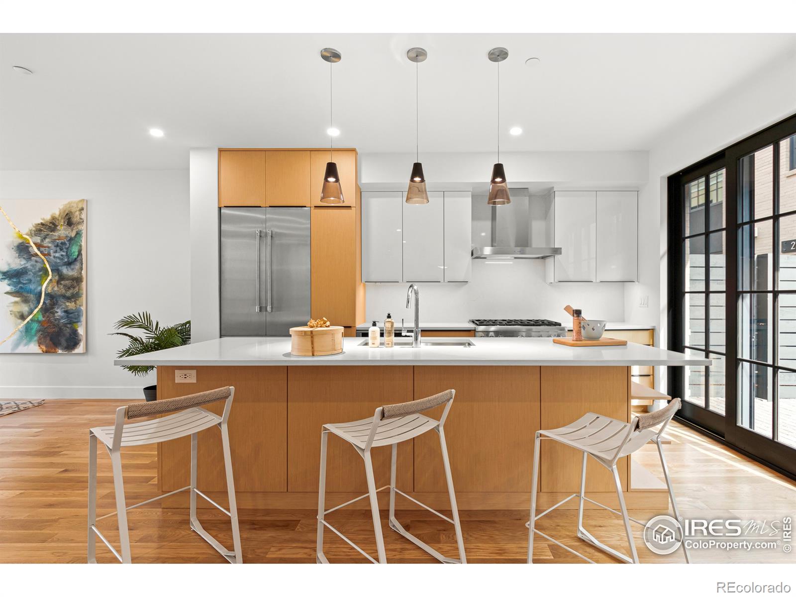 MLS Image #4 for 2116  pearl street,boulder, Colorado