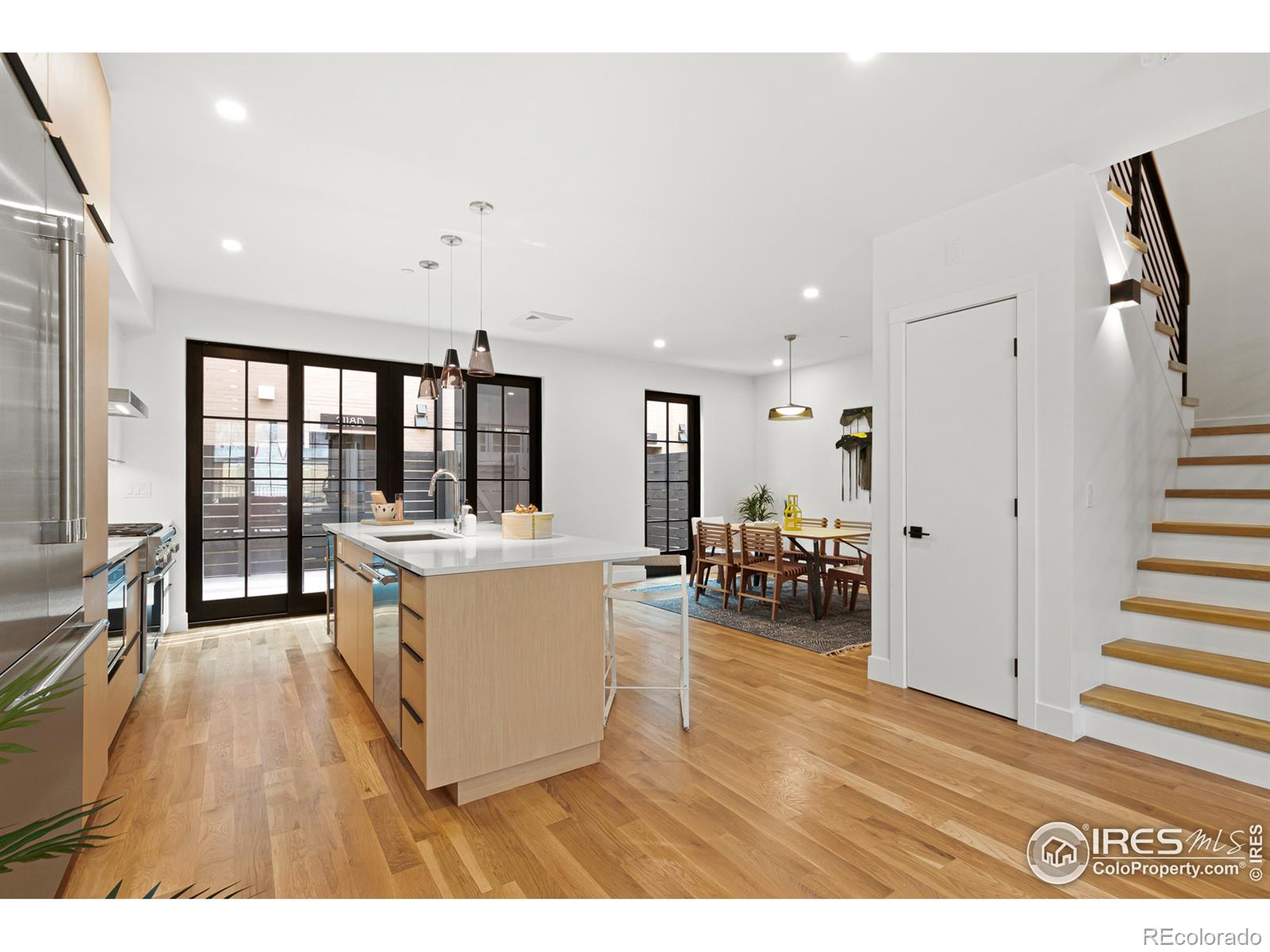 MLS Image #5 for 2116  pearl street,boulder, Colorado
