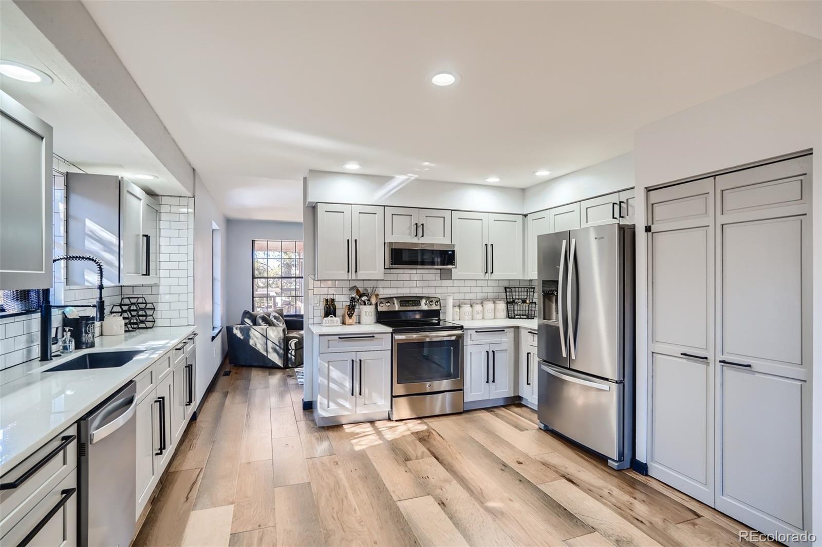 MLS Image #9 for 8062 s niagara way,centennial, Colorado