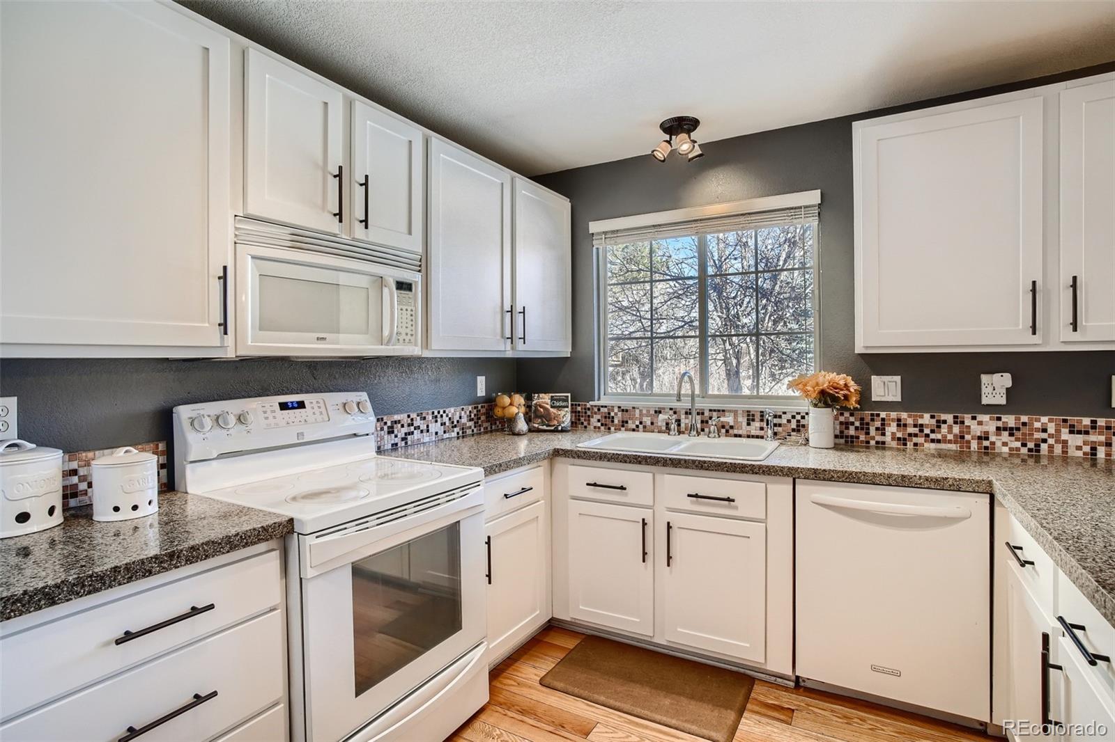MLS Image #10 for 8527  union circle,arvada, Colorado