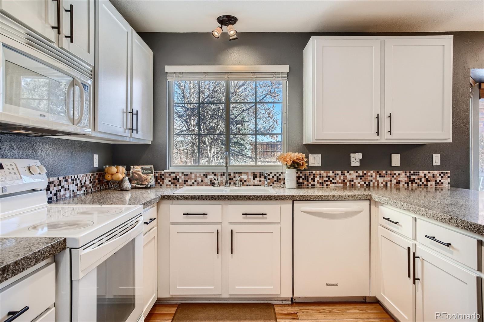 MLS Image #9 for 8527  union circle,arvada, Colorado