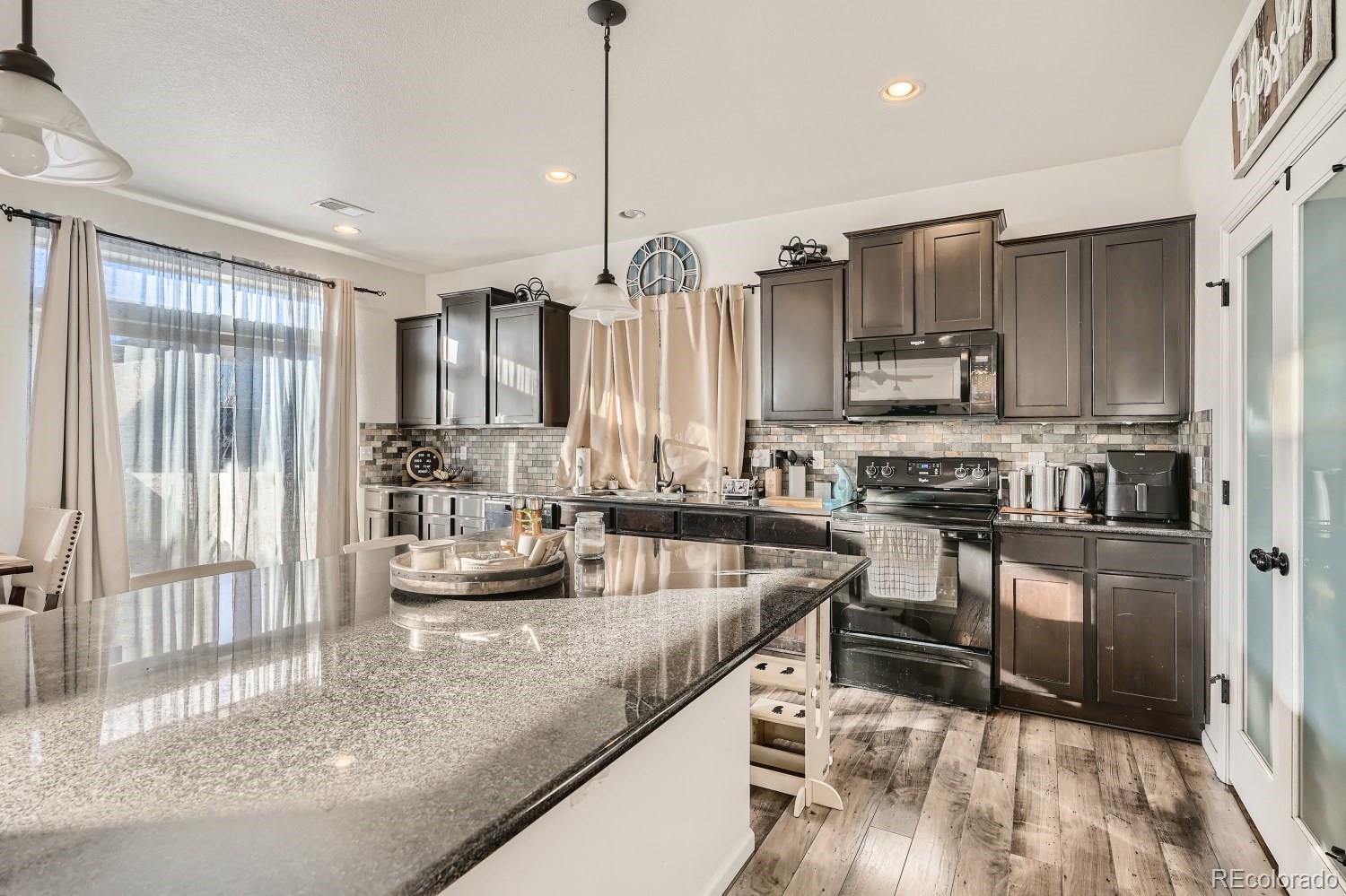 MLS Image #12 for 4993  cathay court,denver, Colorado
