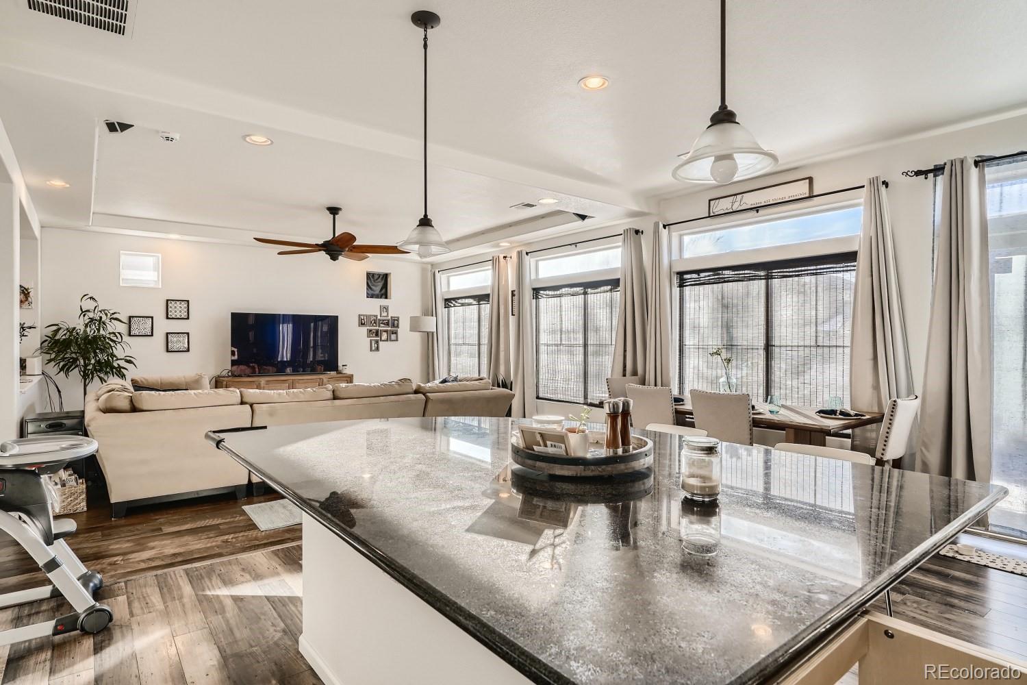 MLS Image #13 for 4993  cathay court,denver, Colorado