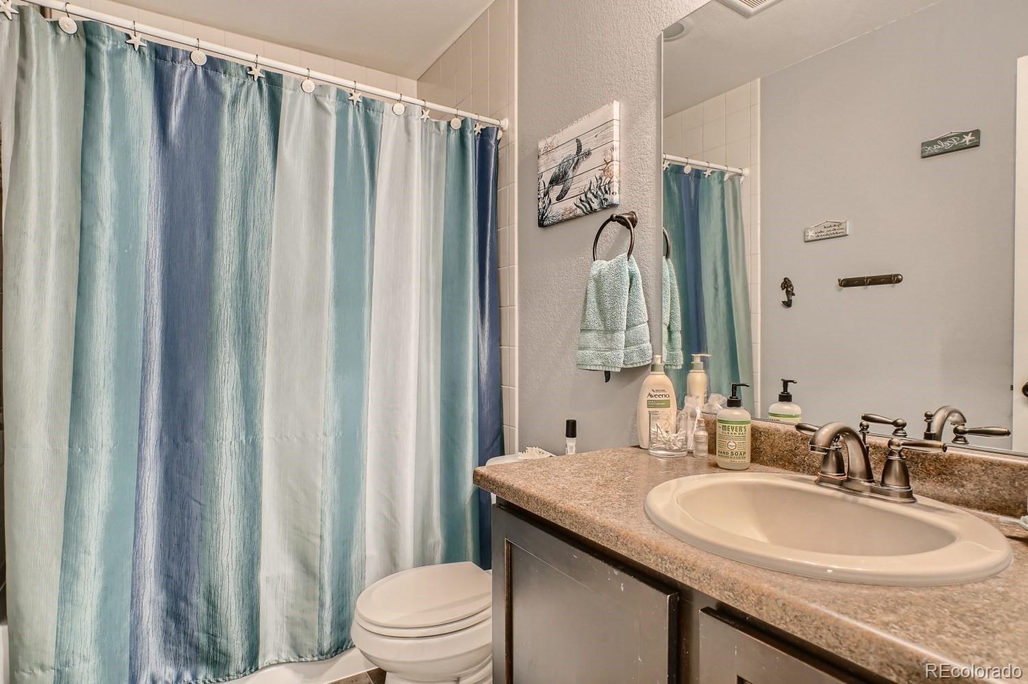 MLS Image #22 for 4993  cathay court,denver, Colorado