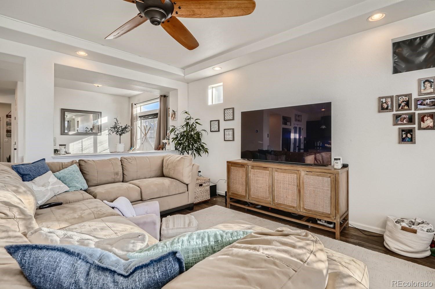 MLS Image #6 for 4993  cathay court,denver, Colorado