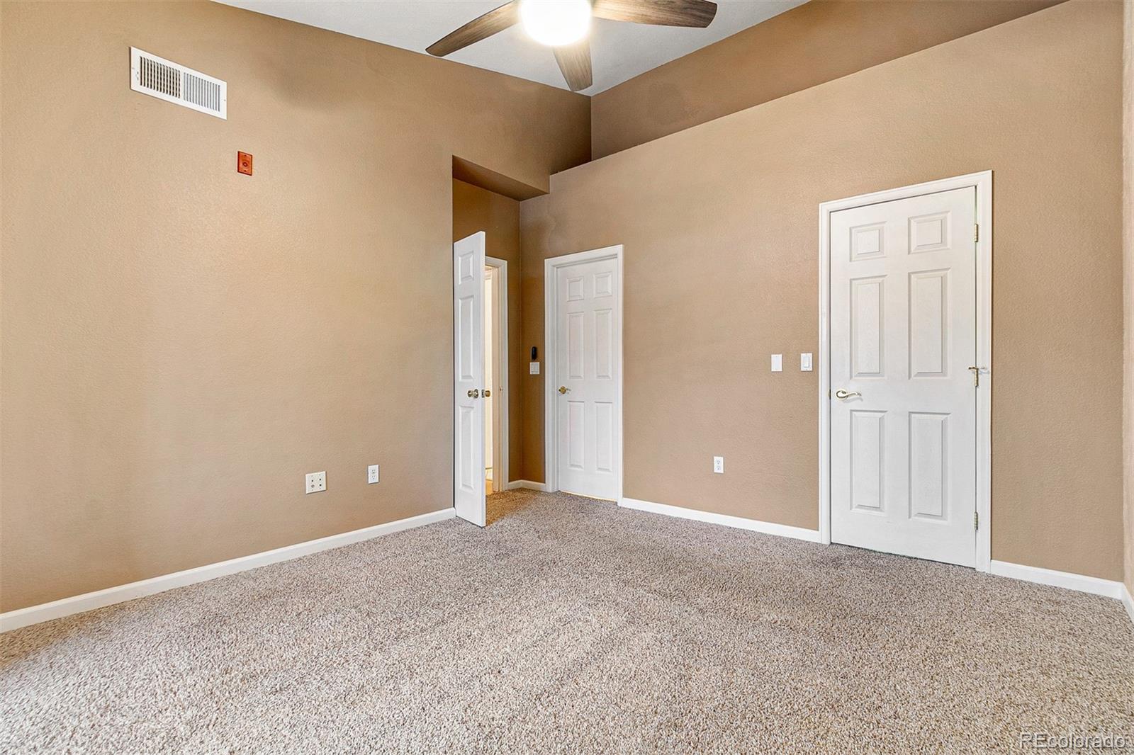 MLS Image #22 for 7440 s blackhawk street,englewood, Colorado