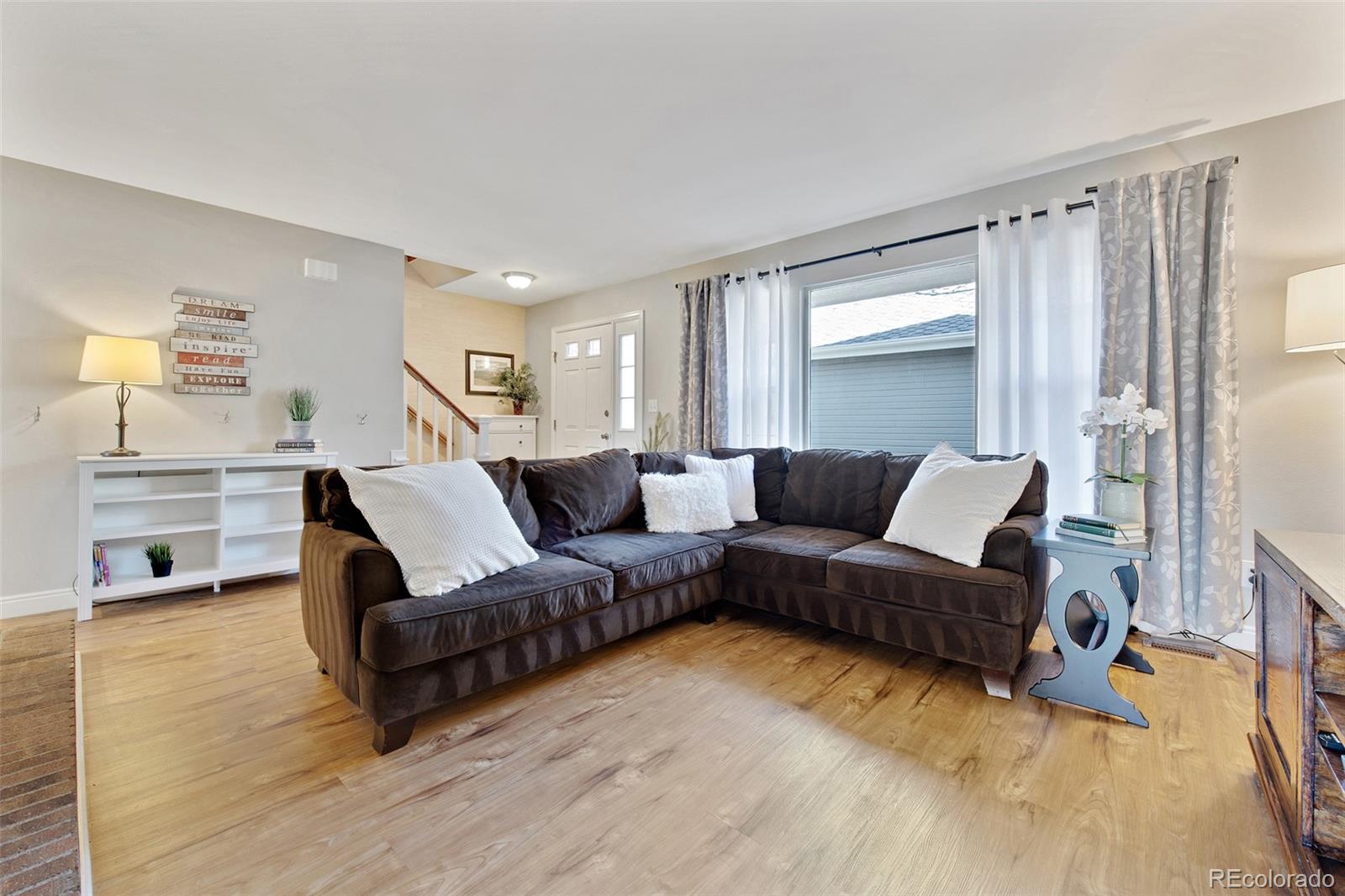 MLS Image #4 for 7210 e bentley circle ,centennial, Colorado