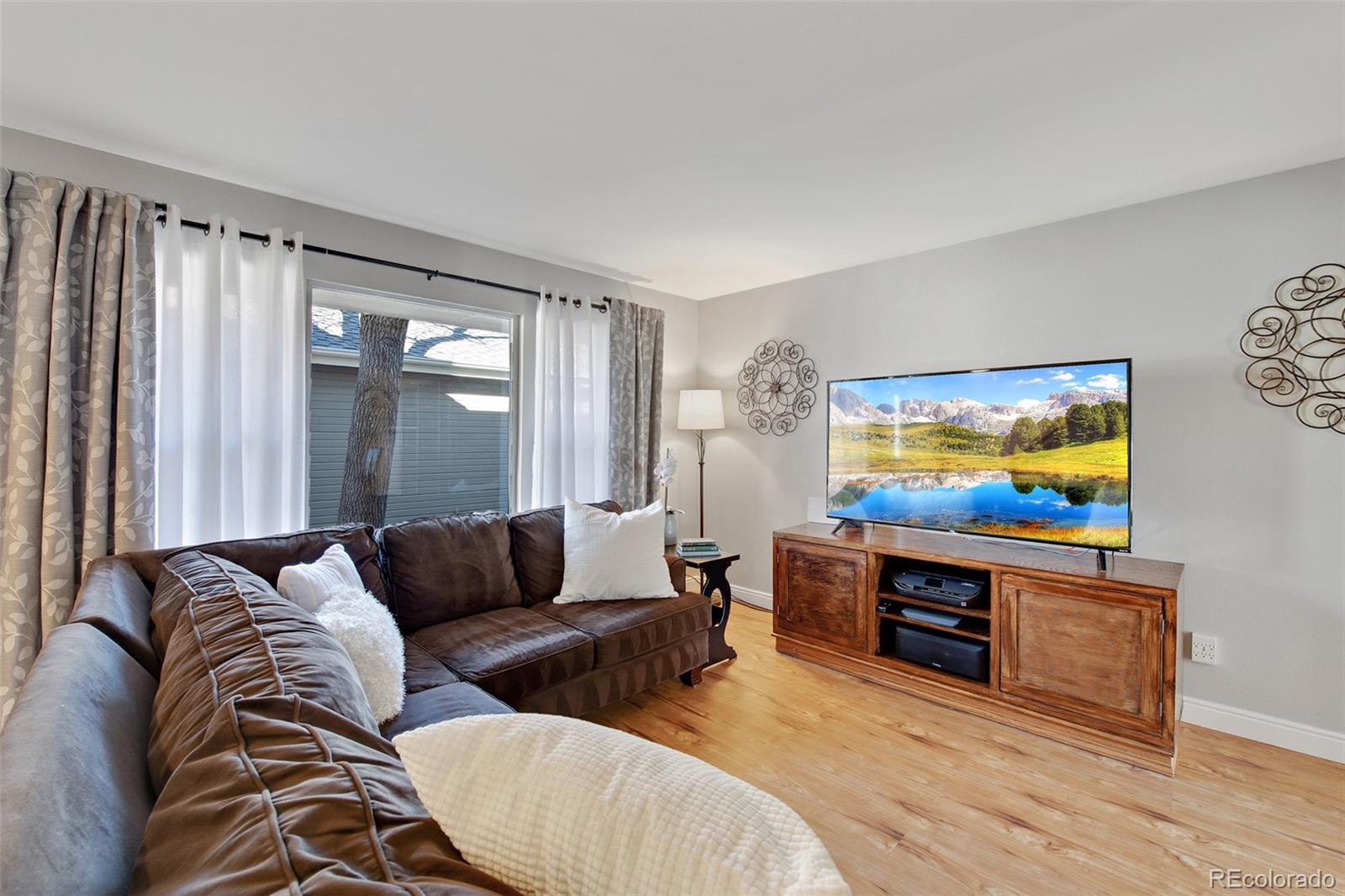 MLS Image #6 for 7210 e bentley circle ,centennial, Colorado