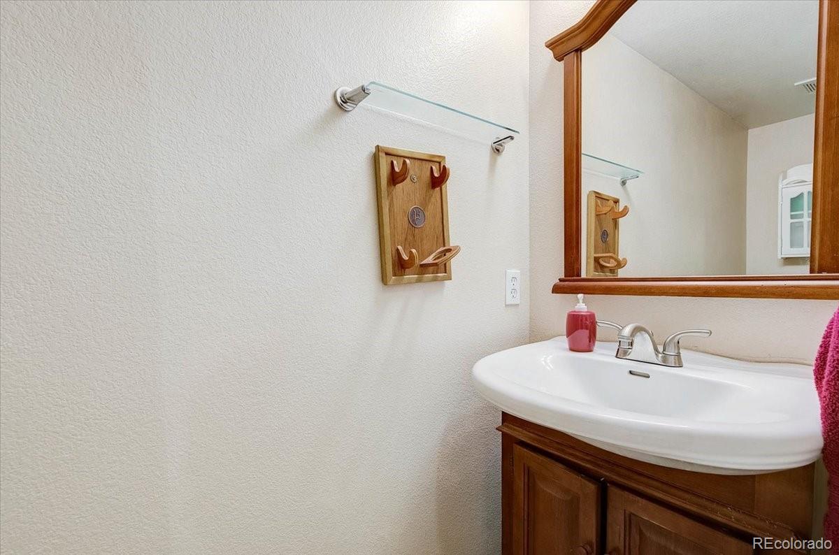 MLS Image #22 for 22386 e navarro drive,aurora, Colorado