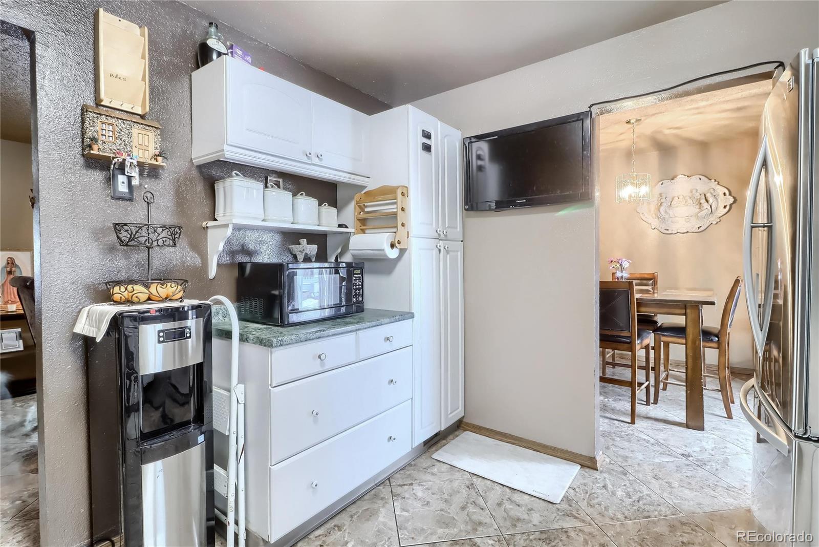 MLS Image #5 for 5341  troy street,denver, Colorado