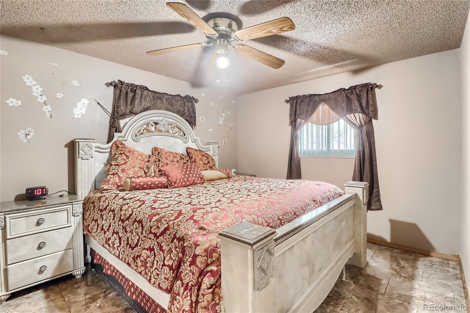 MLS Image #9 for 5341  troy street,denver, Colorado