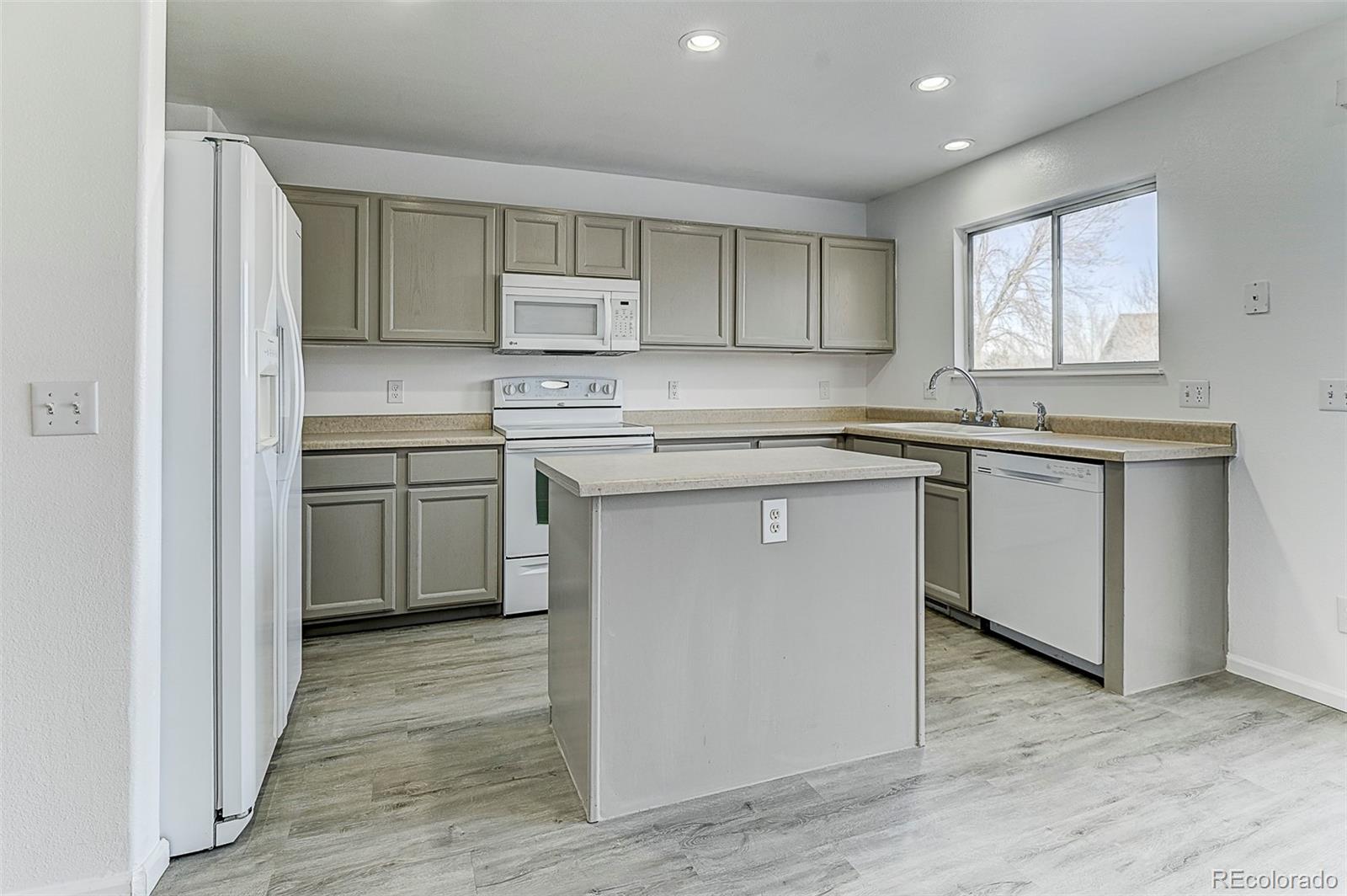 MLS Image #1 for 4210  kyle lane,colorado springs, Colorado
