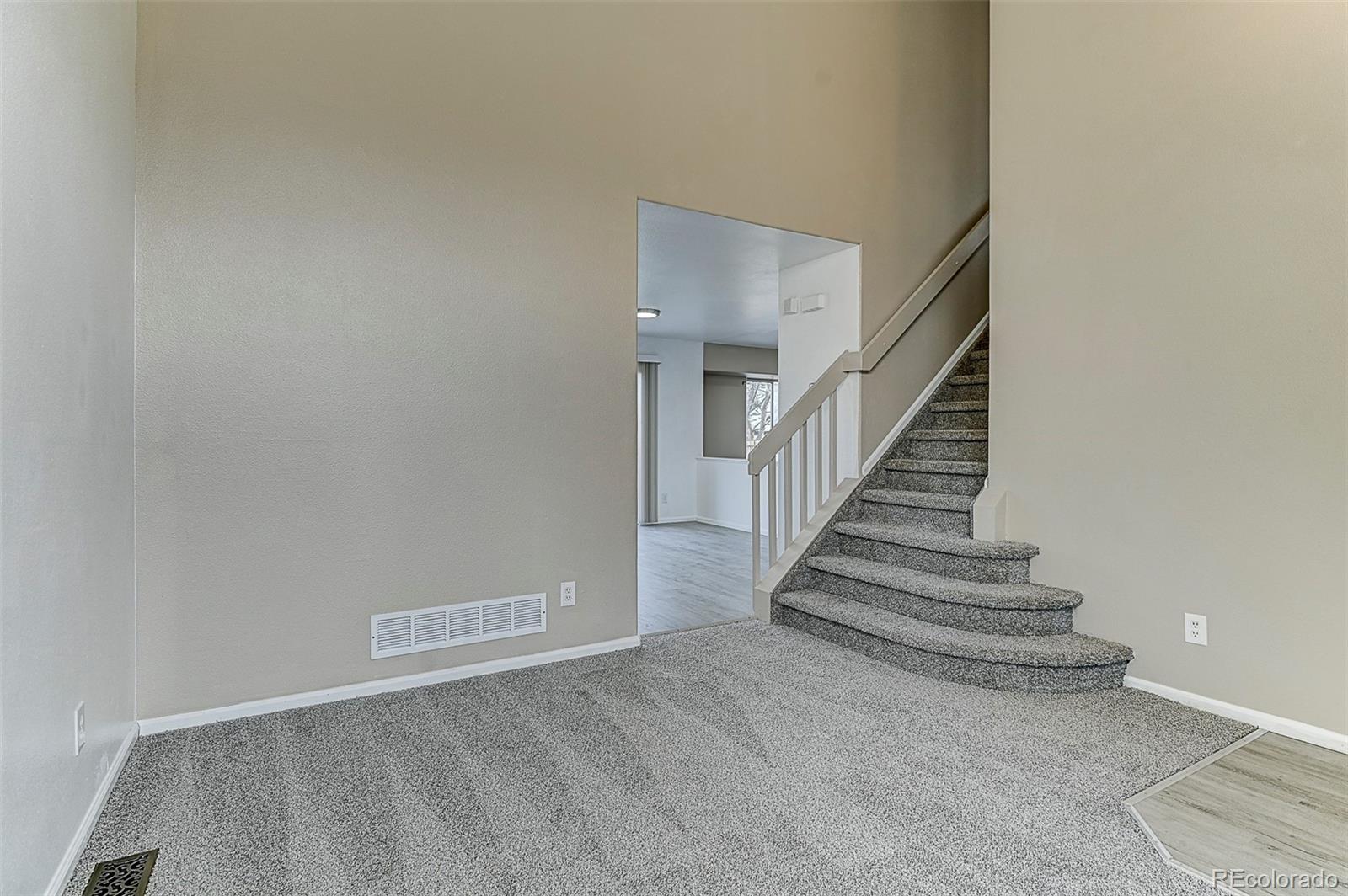 MLS Image #8 for 4210  kyle lane,colorado springs, Colorado