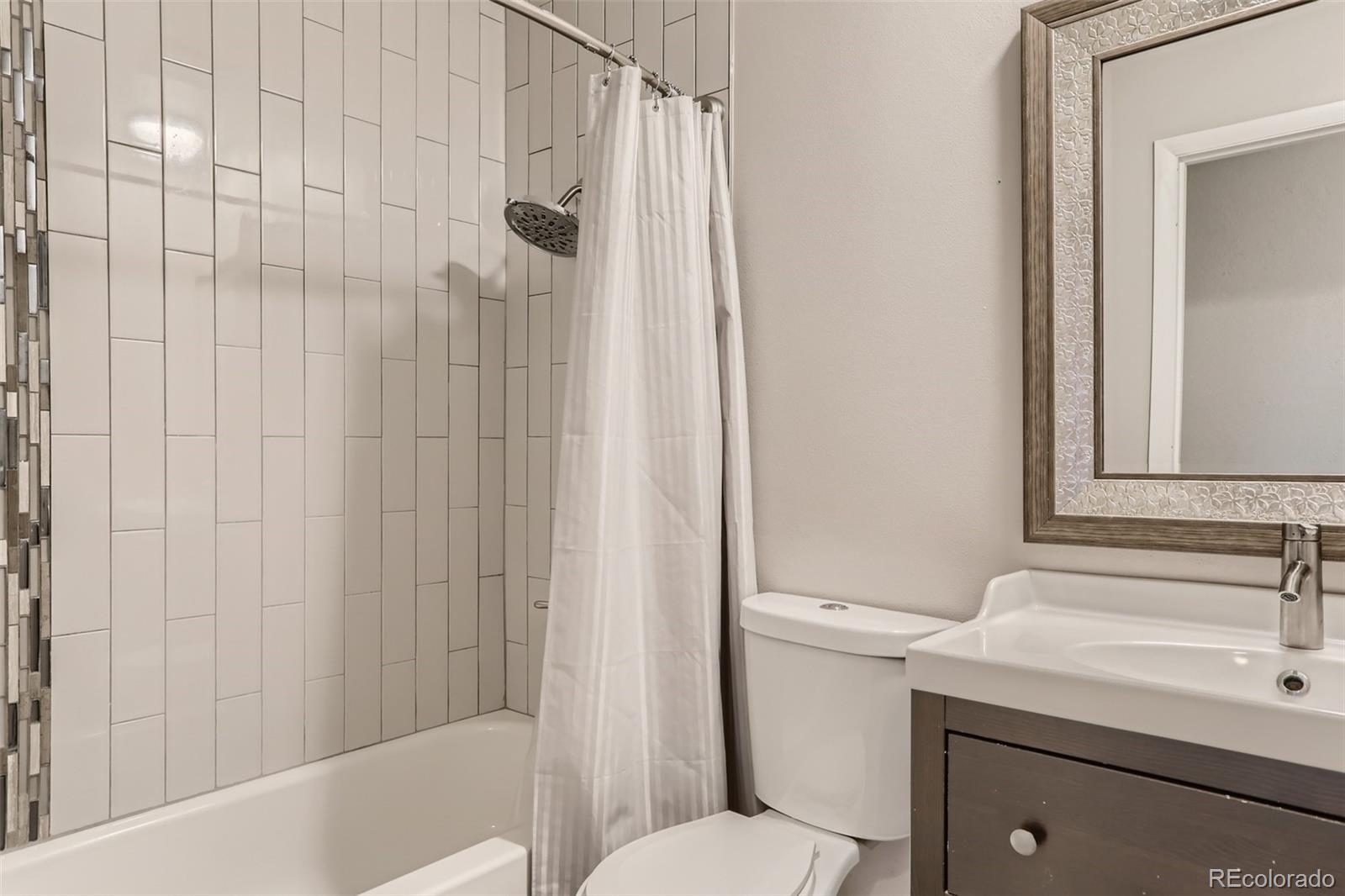 MLS Image #17 for 3744 s mission parkway,aurora, Colorado