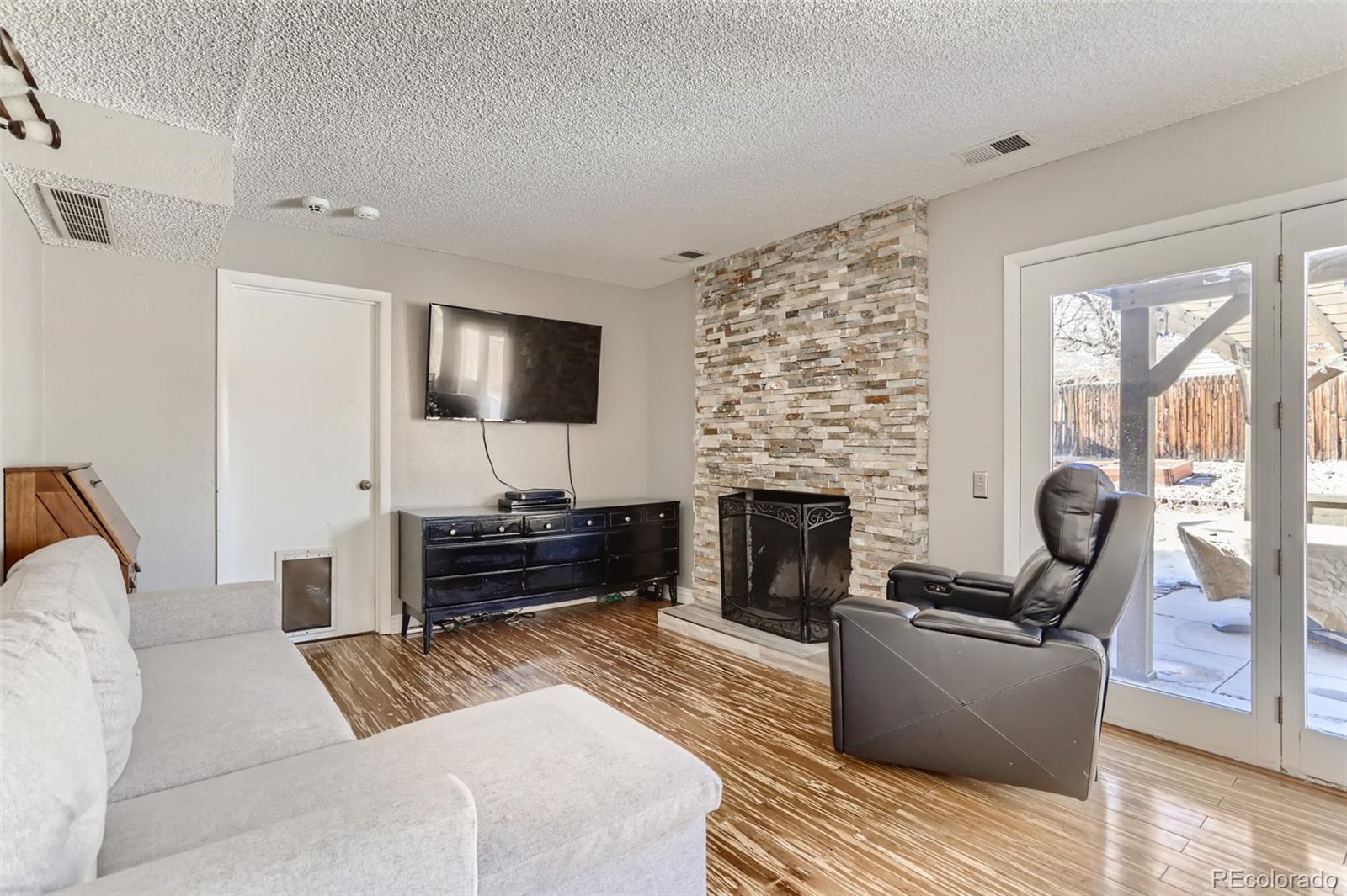 MLS Image #7 for 3744 s mission parkway,aurora, Colorado