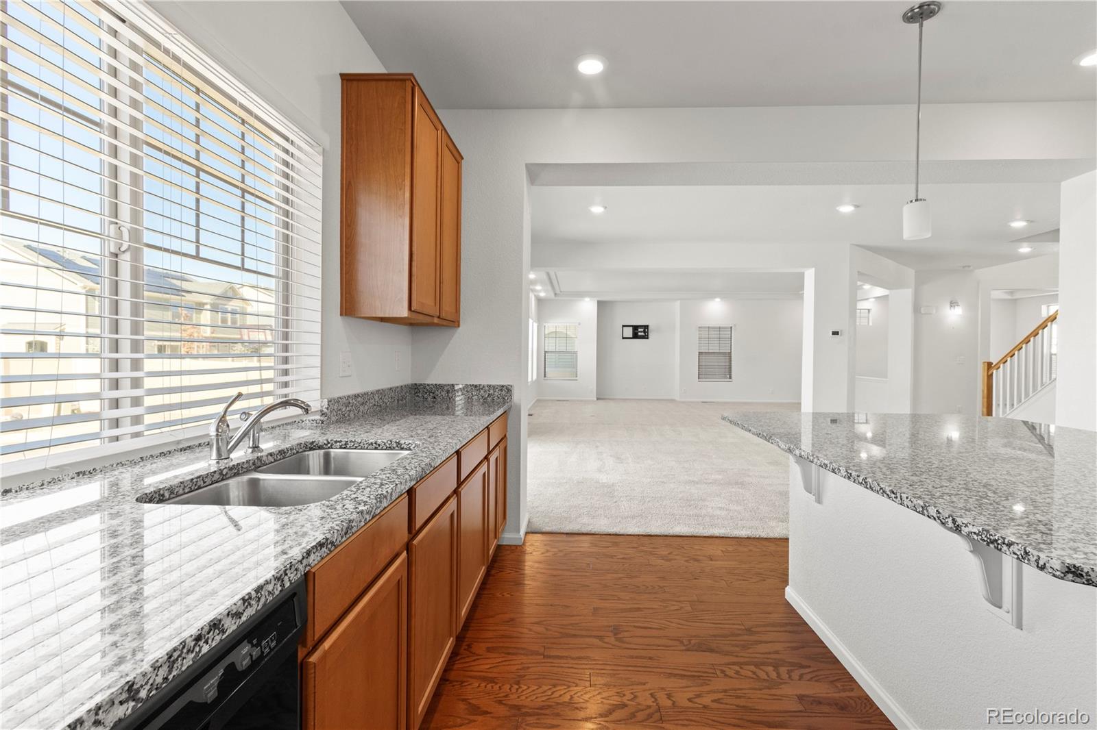 MLS Image #7 for 4999  liverpool street,denver, Colorado