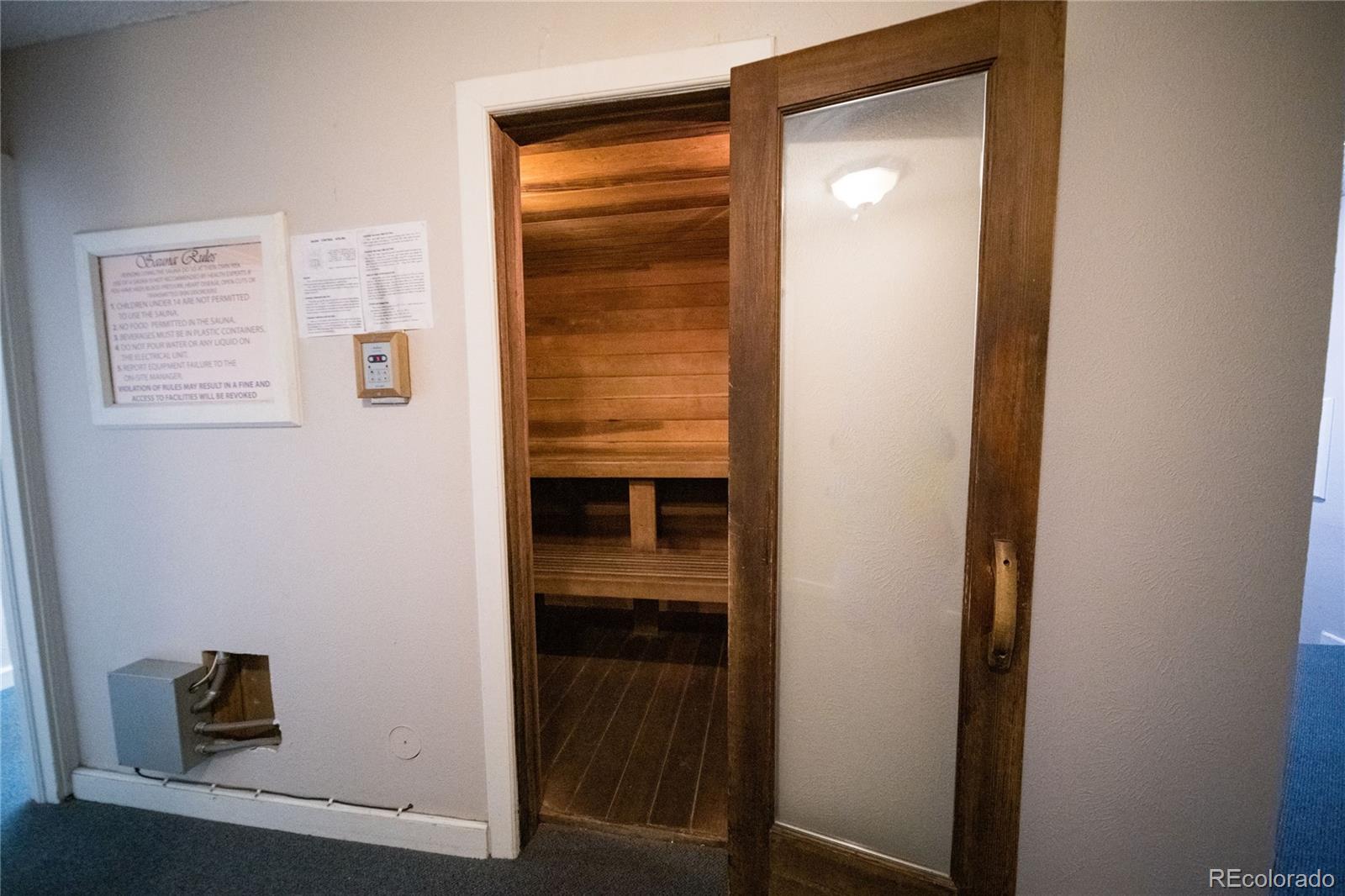 MLS Image #30 for 3141 s tamarac drive,denver, Colorado