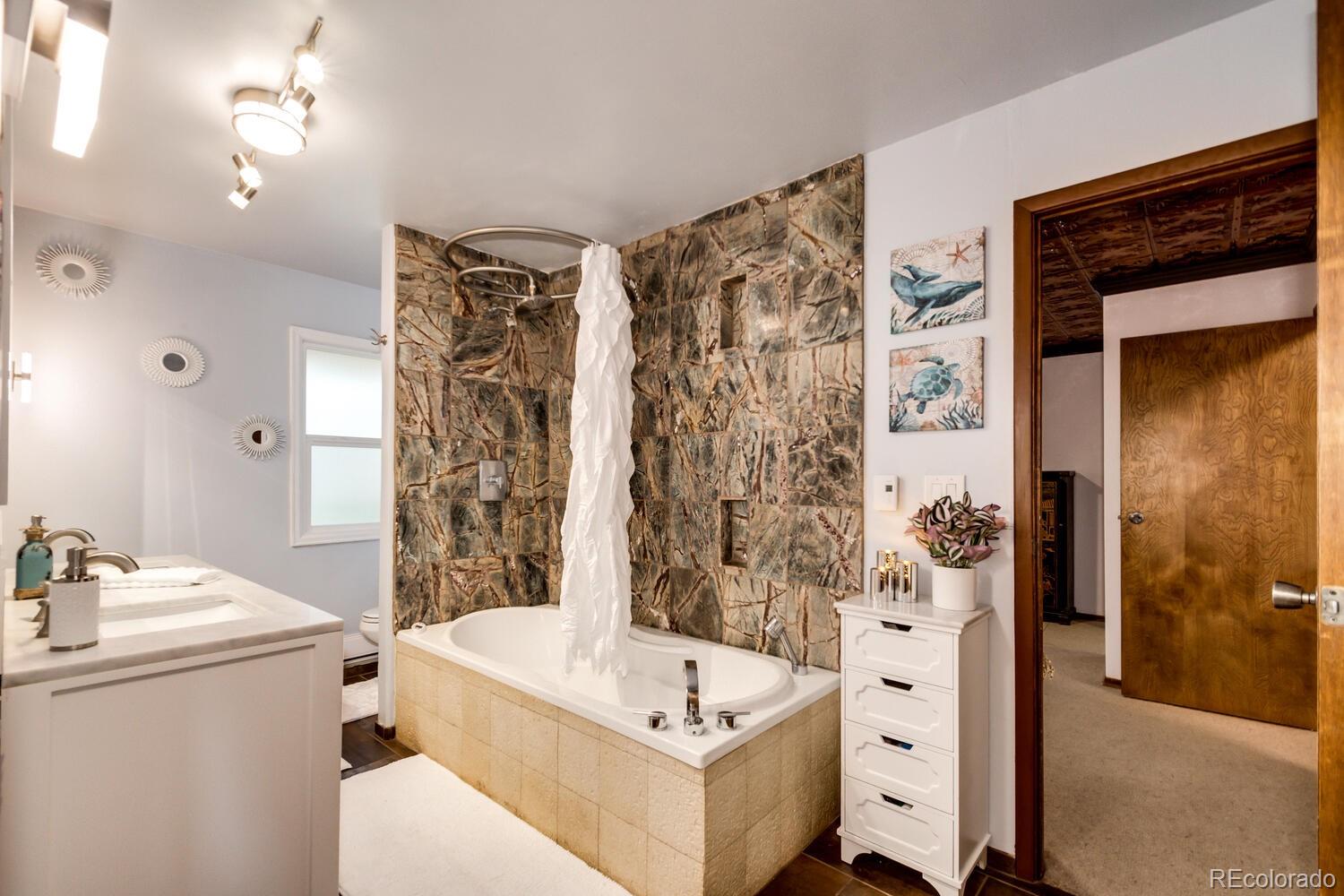 MLS Image #23 for 12721  greenland acre road,larkspur, Colorado