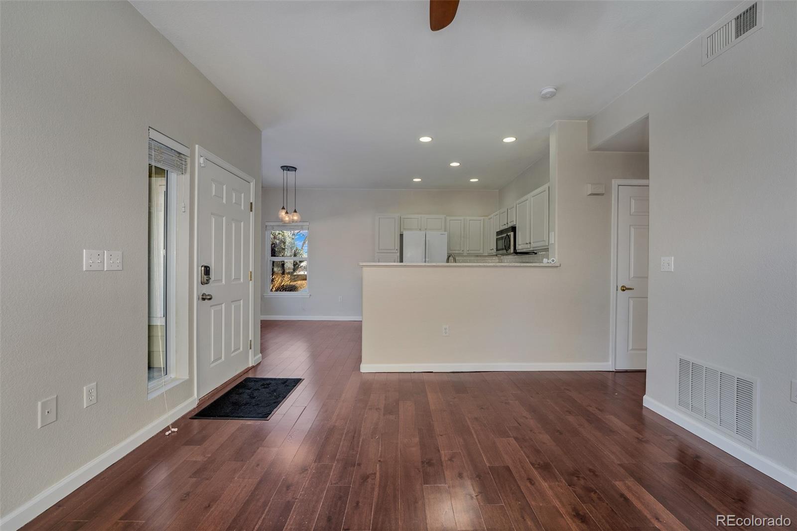 MLS Image #9 for 4875 s balsam way,littleton, Colorado