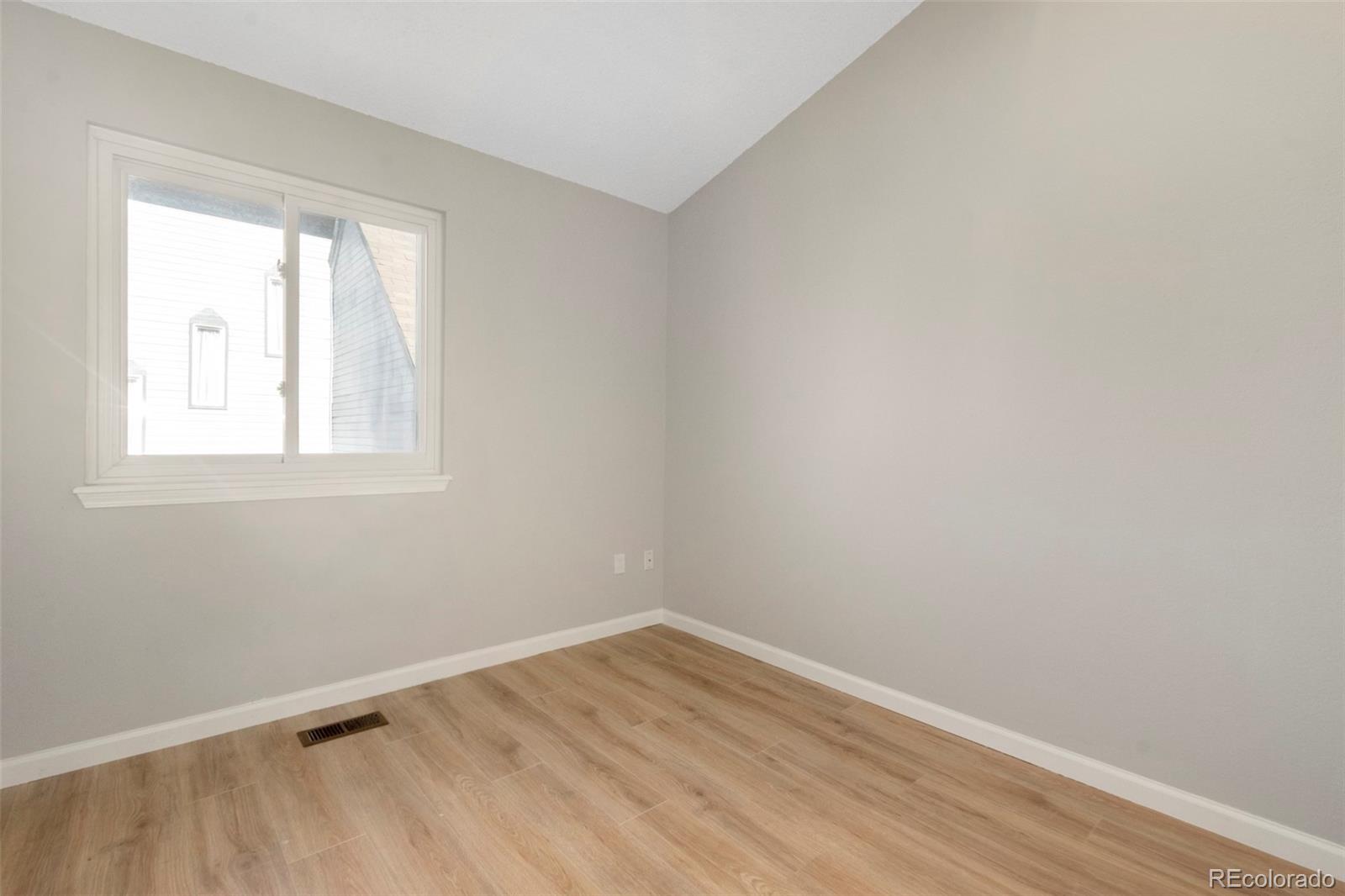 MLS Image #12 for 4767 s zeno street,aurora, Colorado