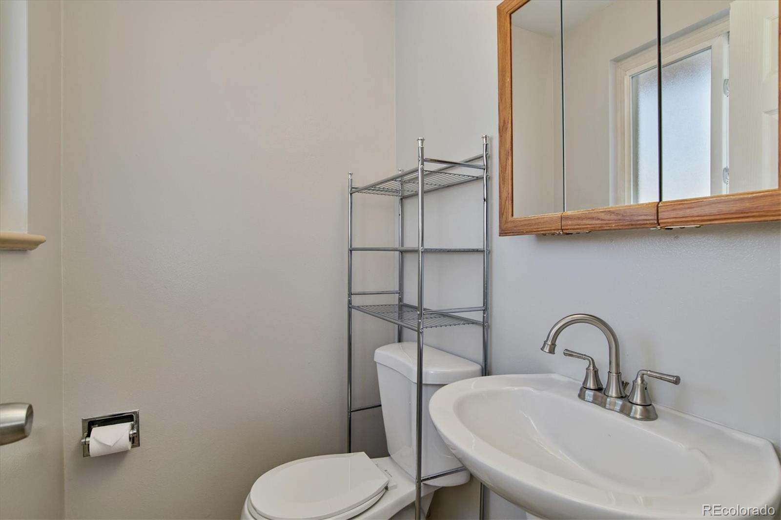 MLS Image #17 for 9295 w 66th avenue,arvada, Colorado