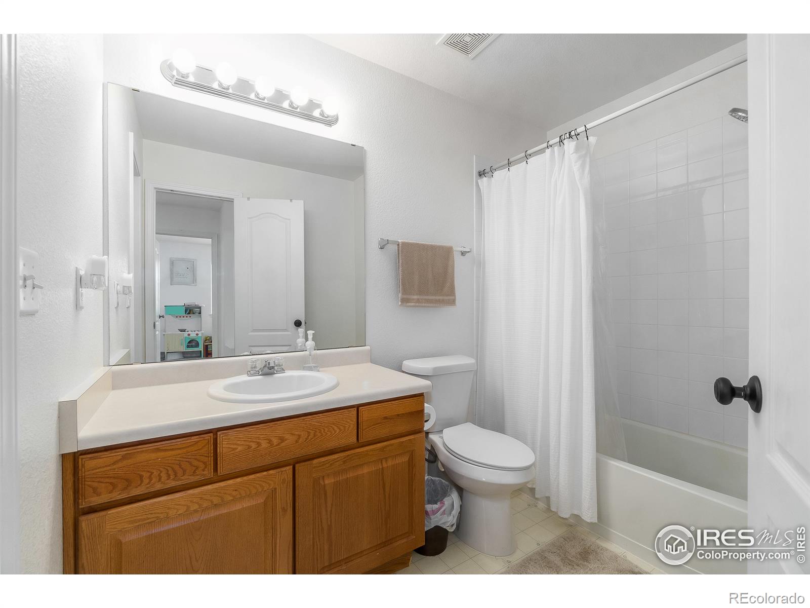MLS Image #14 for 930  button rock drive,longmont, Colorado