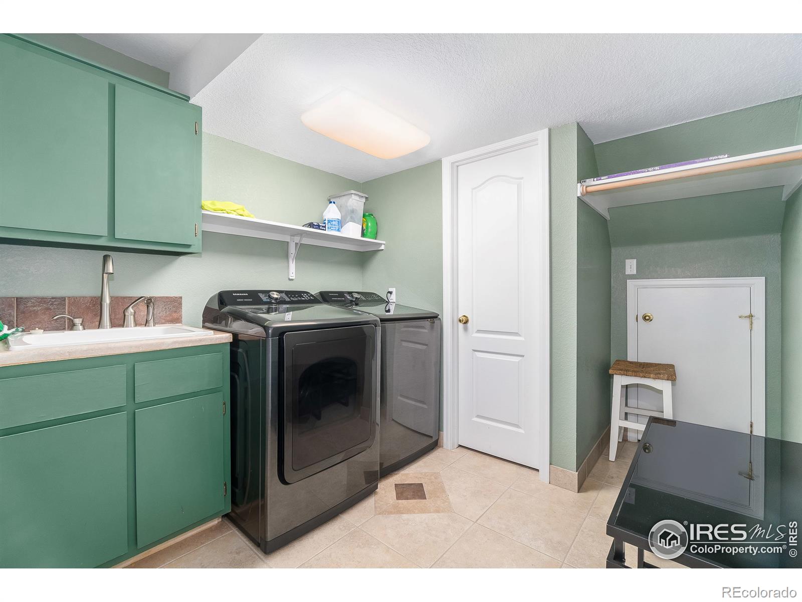 MLS Image #21 for 930  button rock drive,longmont, Colorado